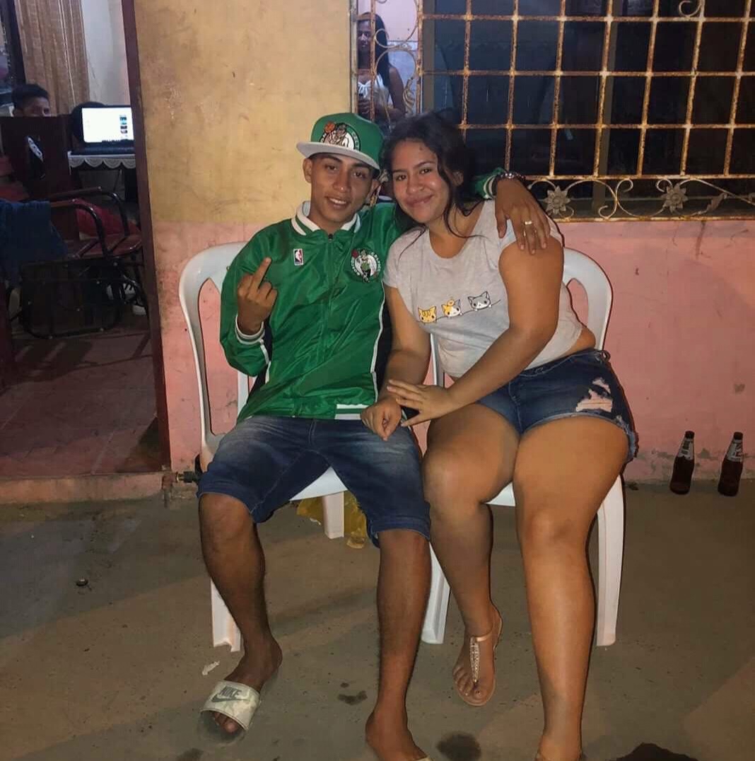 @Pollito