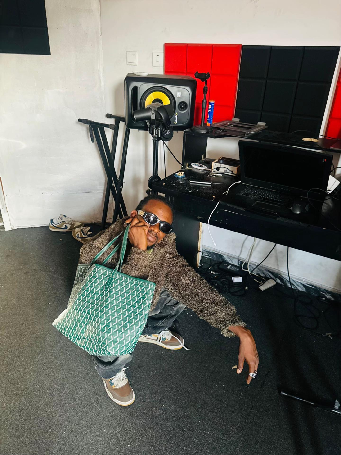@STEVJAZZ🪐