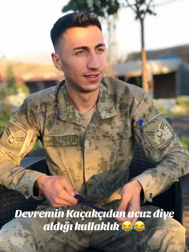 @𝘼𝙔𝘿𝙄𝙉 𝙆𝙄𝙍𝙈𝙄𝙕𝙄 🇹🇷