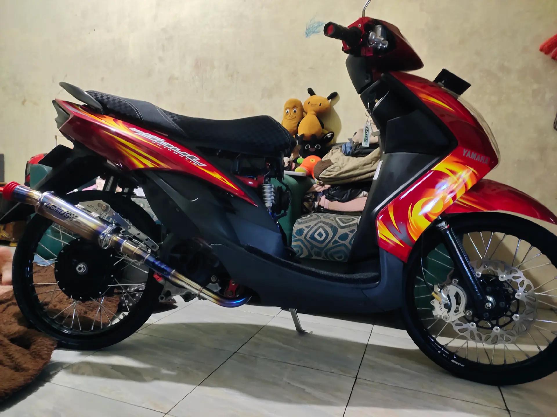@Zoya motor racing team