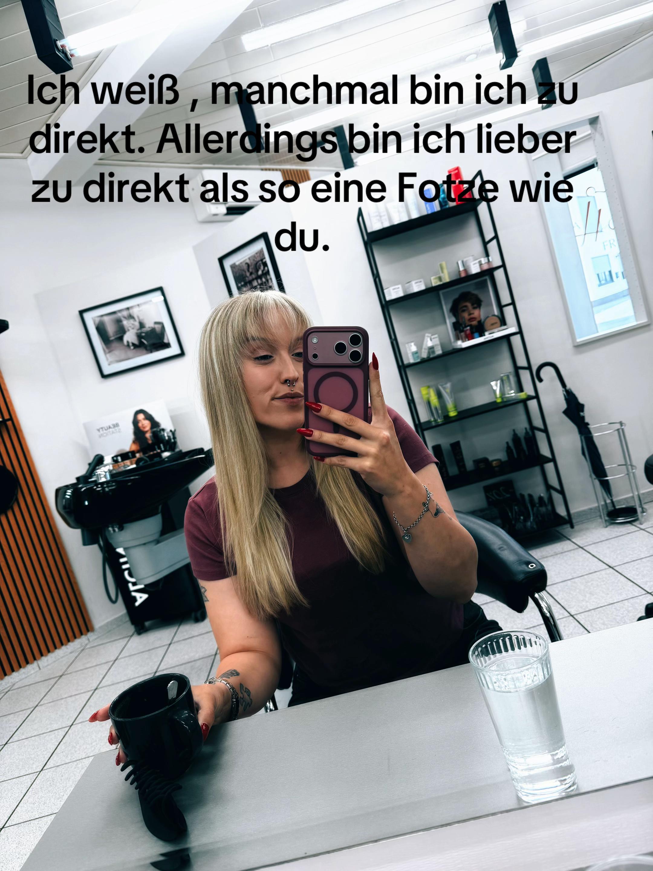 @Sarah🐝