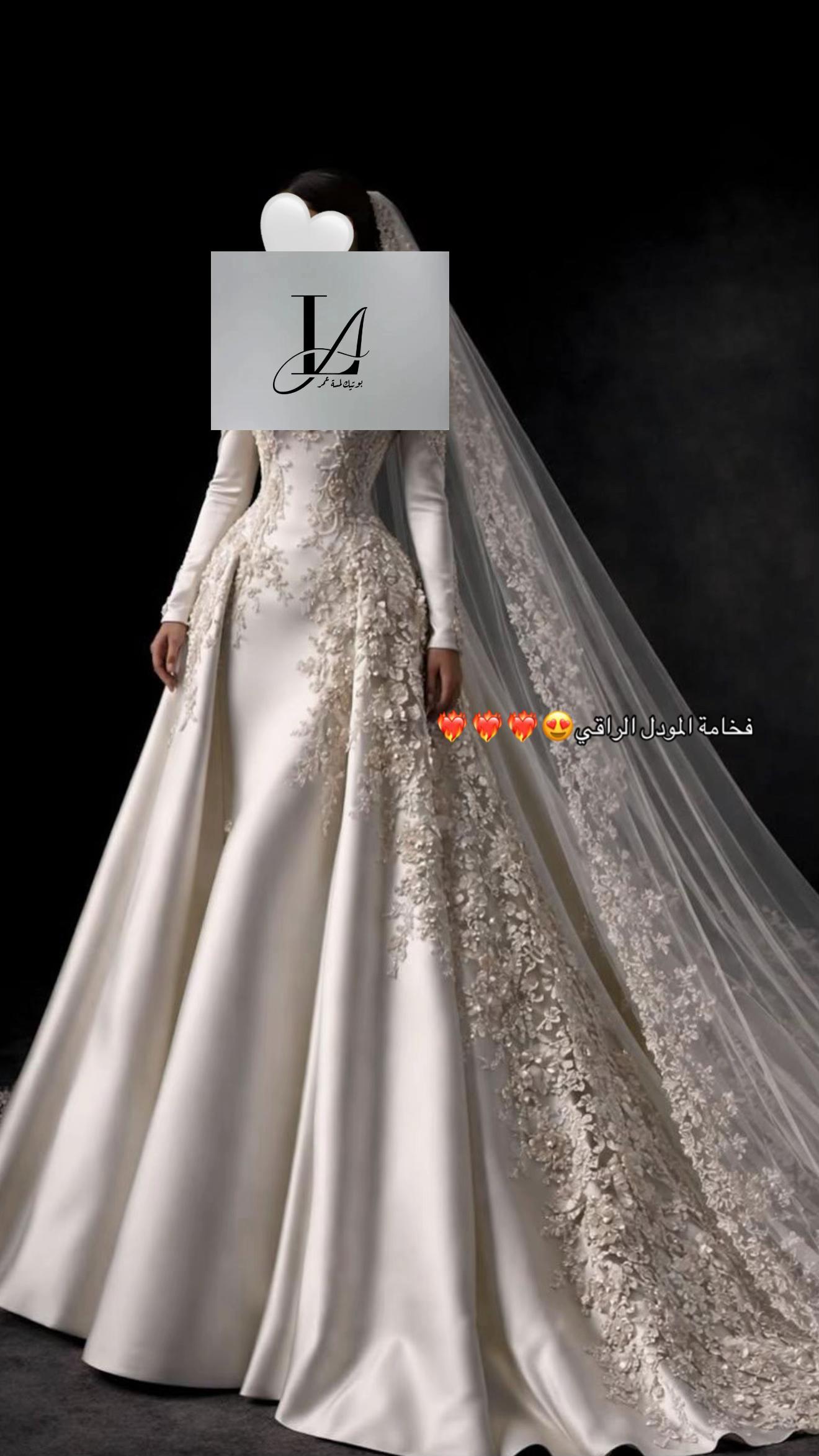 @بوتيك لمسة عُمر 💍🤍