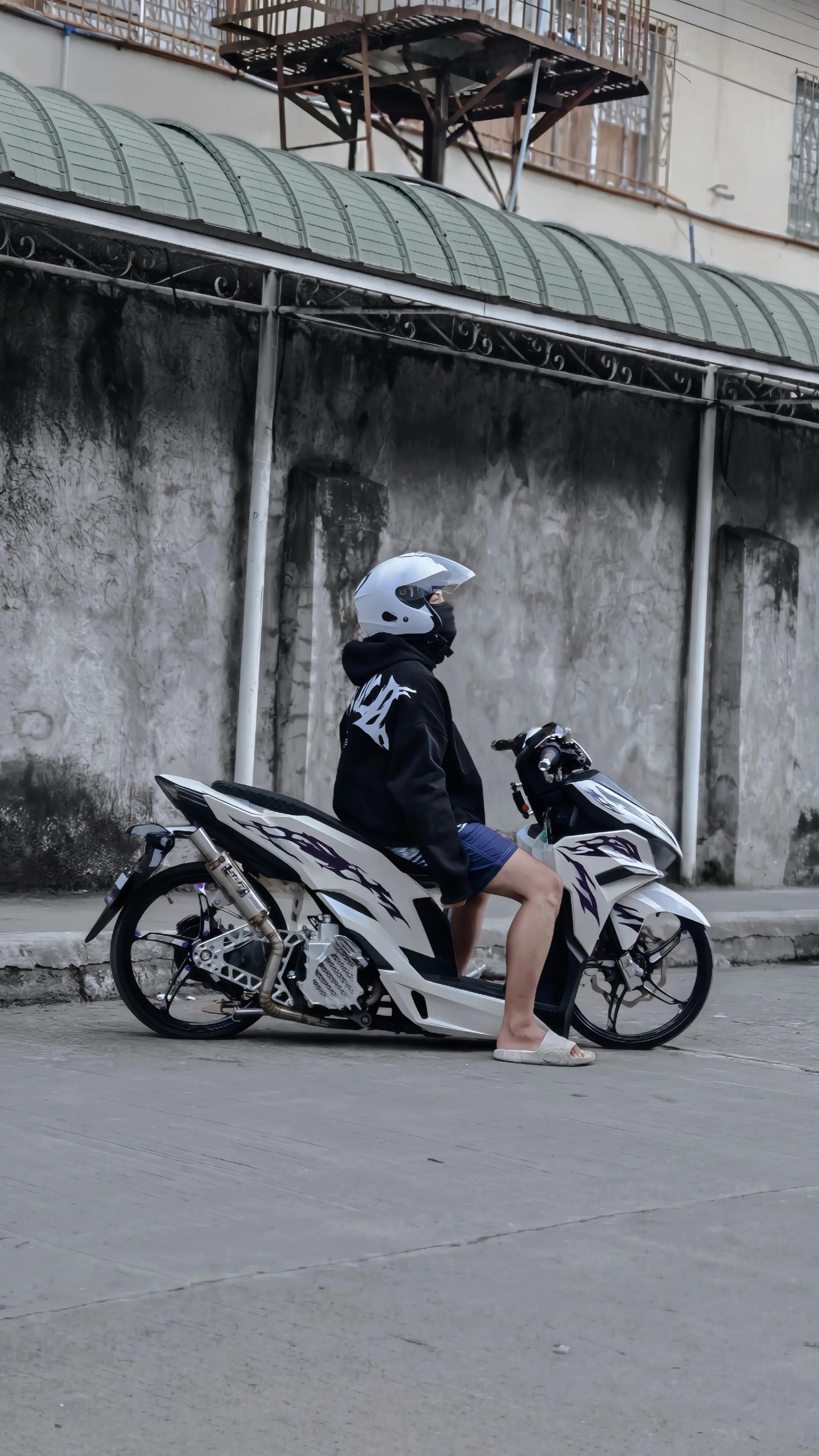 @๐๐ฌ๐๐ซ๐ข๐จโตโฐโต