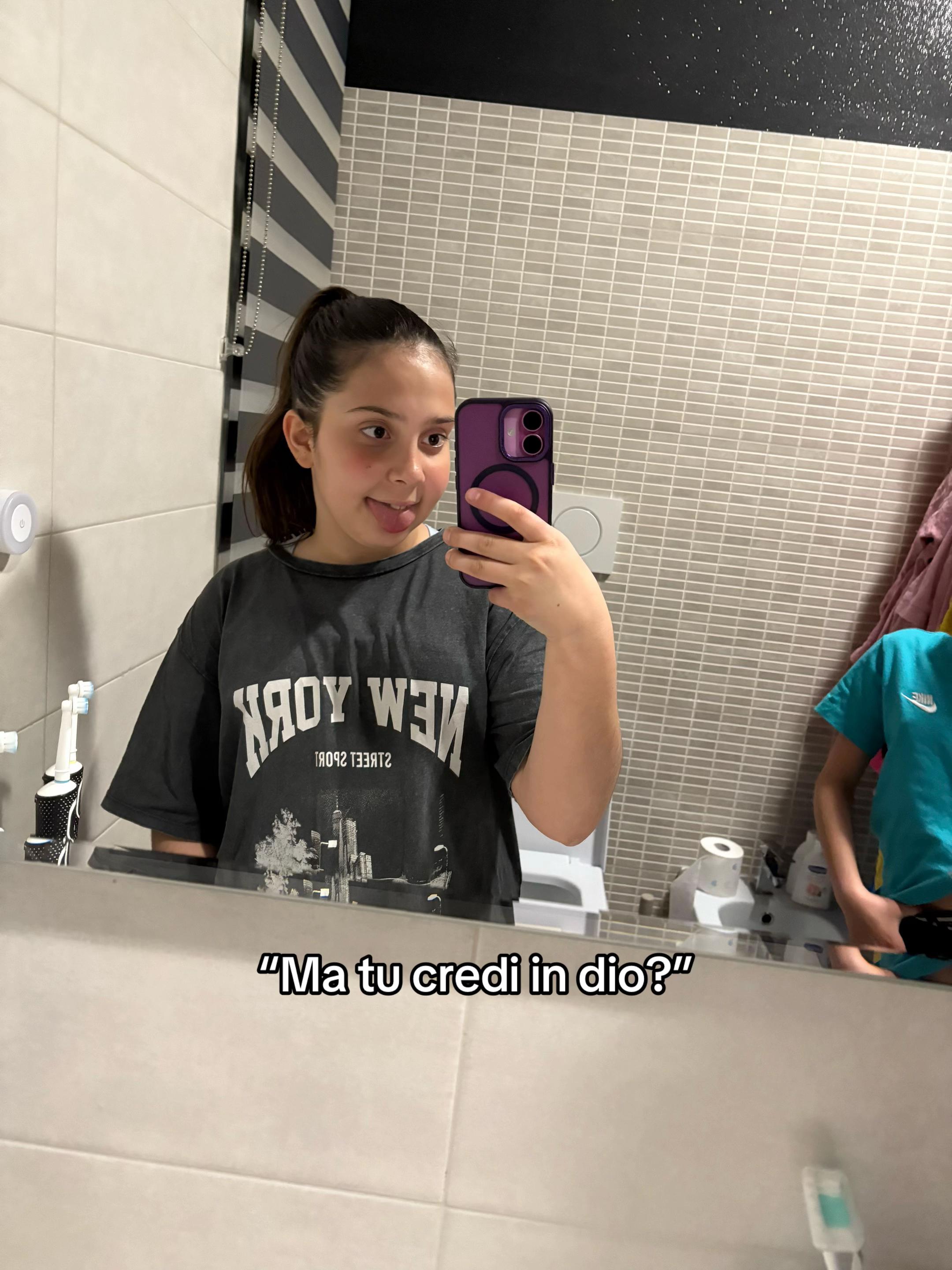 @~Emy💫