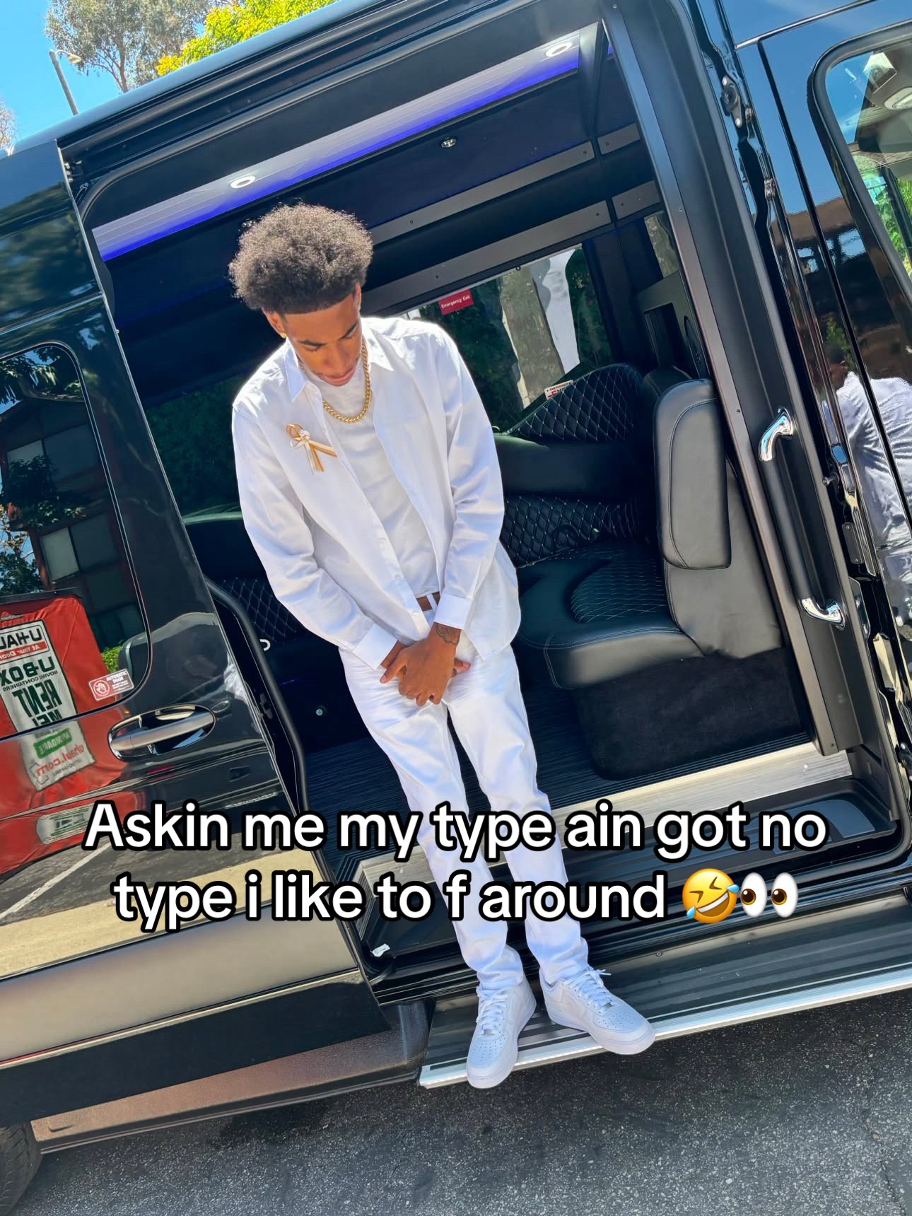 @coolboybuttonboy556
