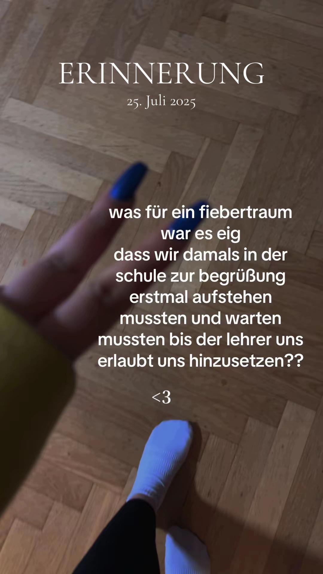 @Beccy🦋۶ৎ