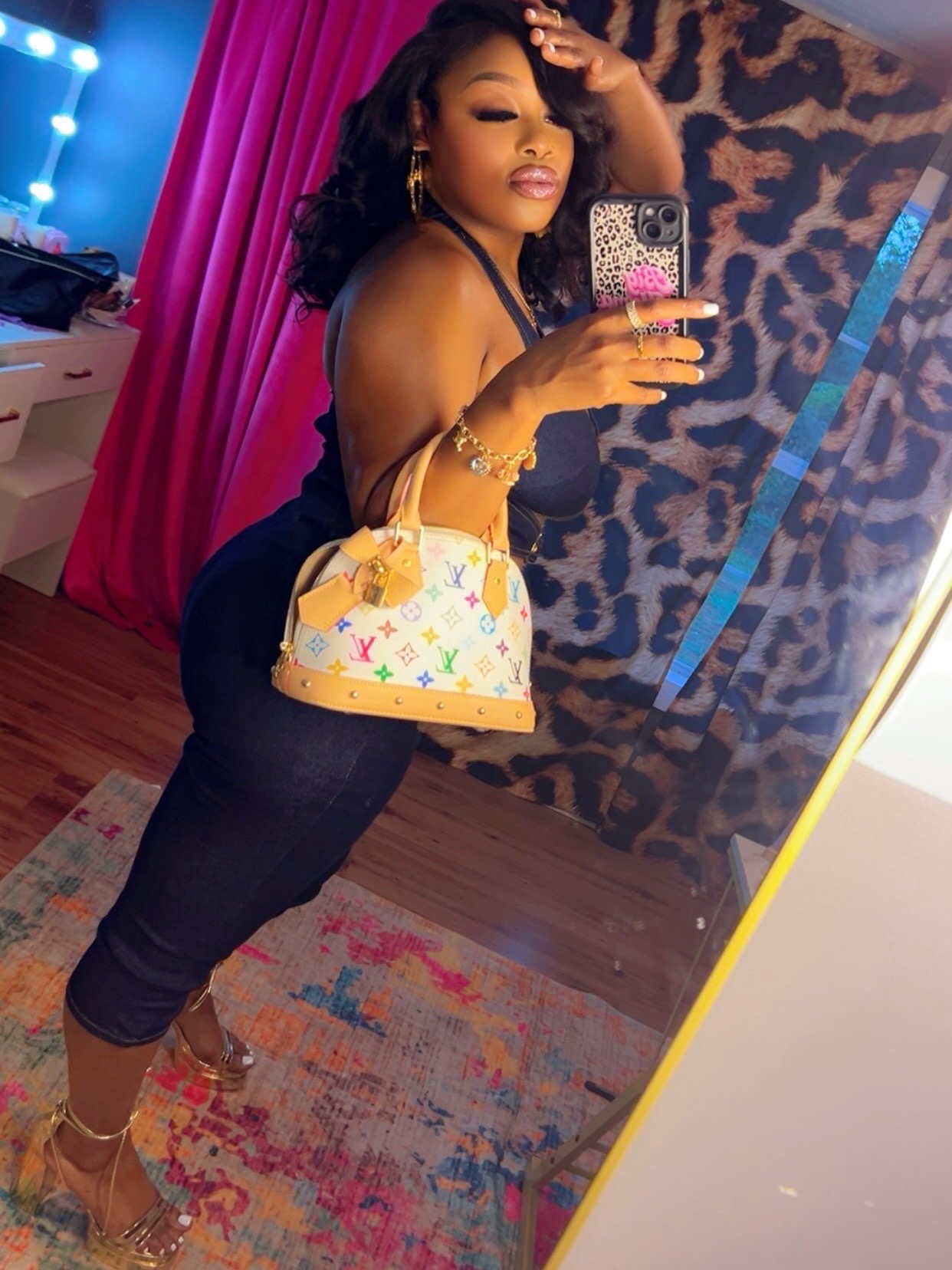 @Shatavia, RDH | AL Esthetician