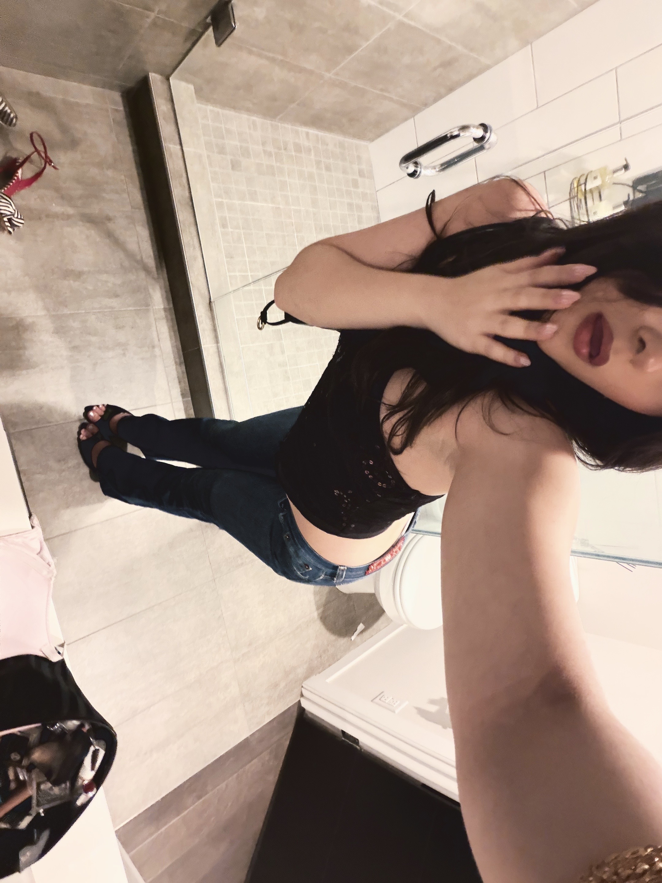 @egzona