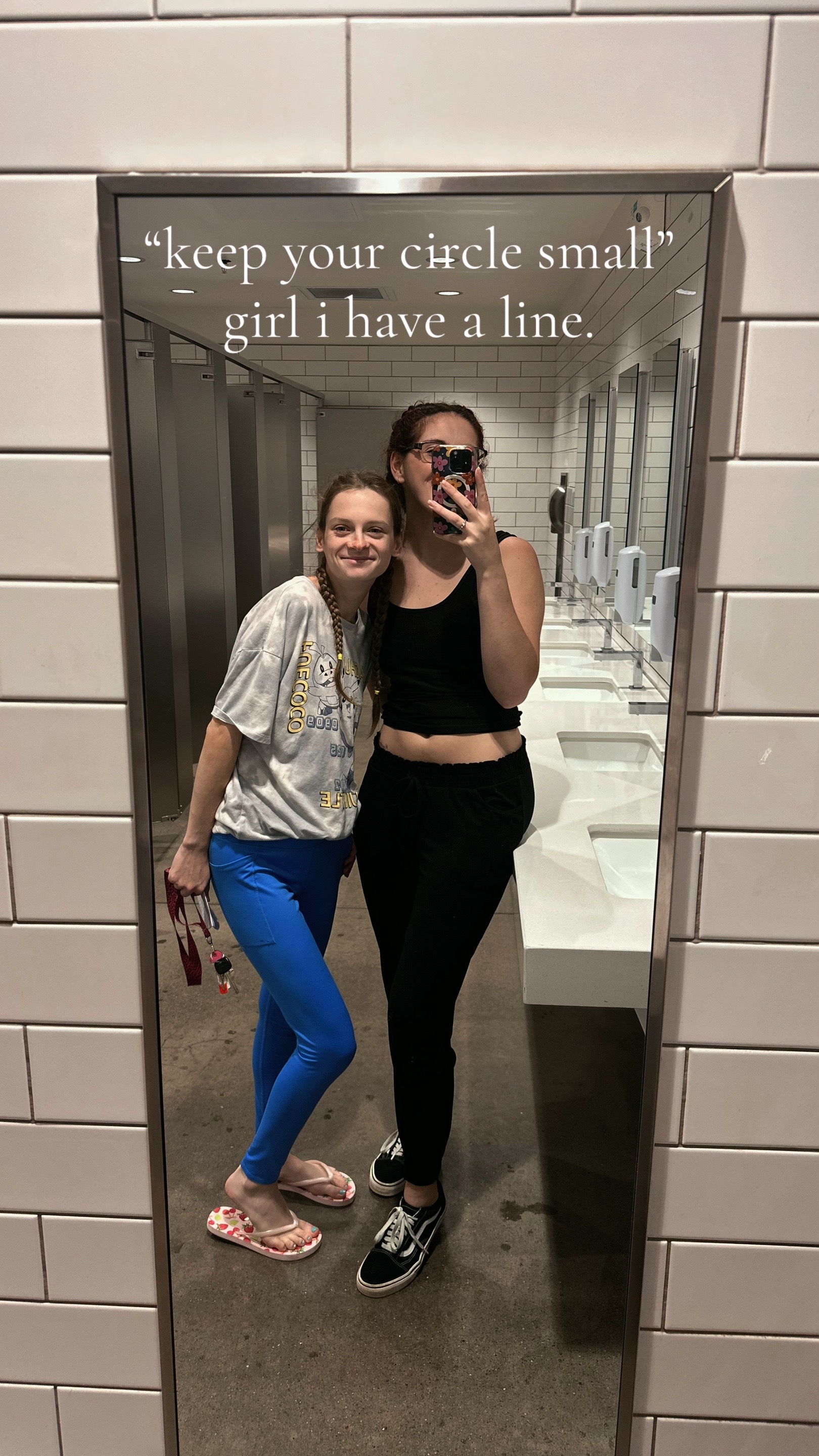 @Colleen 🦂 𖤓🌙