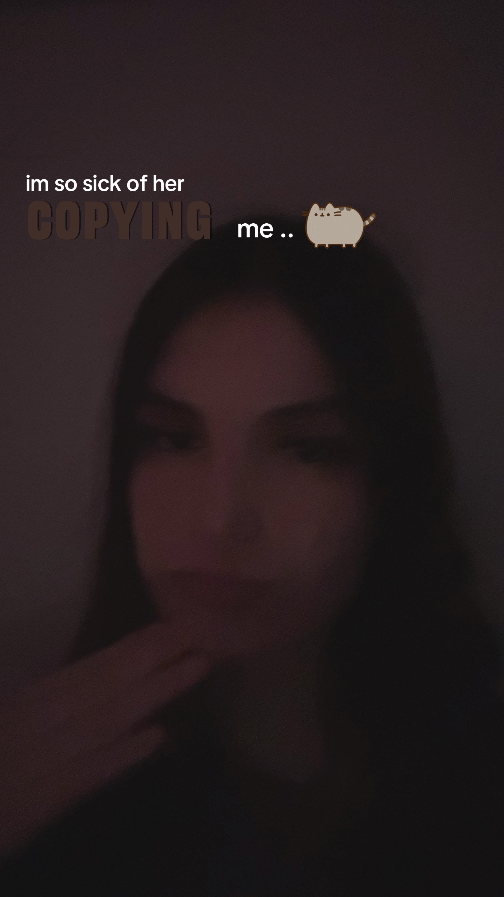 @⃟