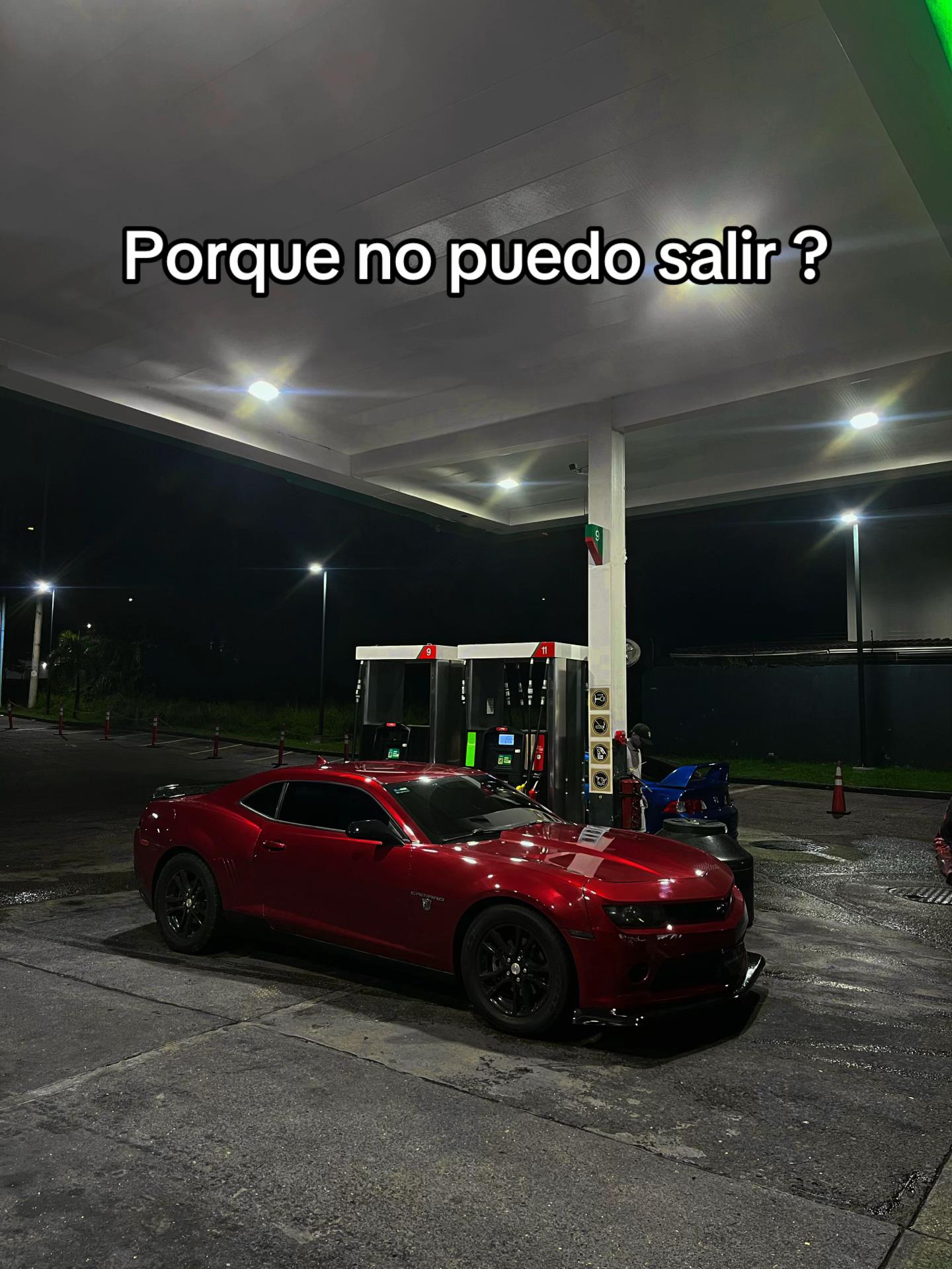 @Red Camaro👺