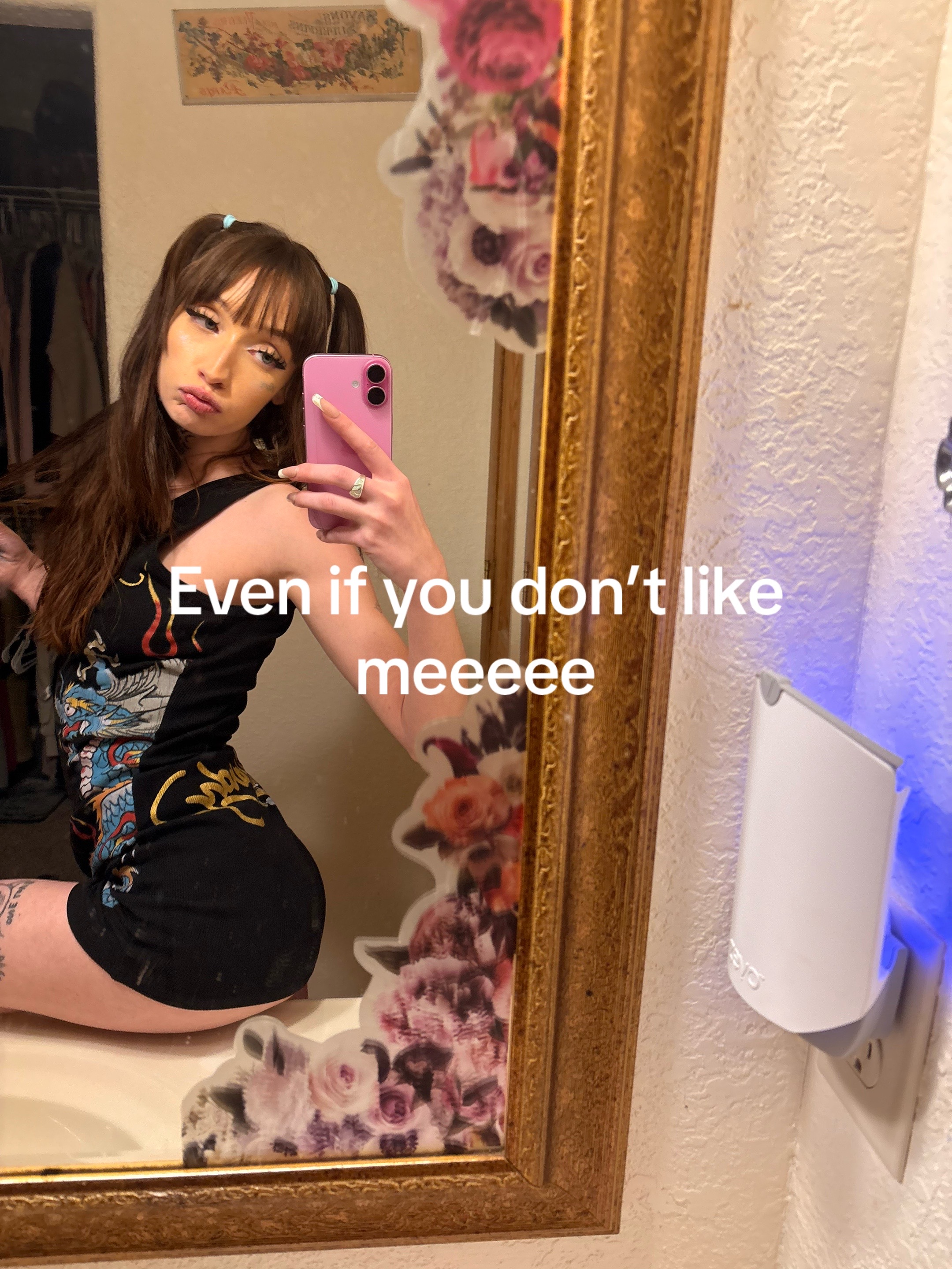 @pink.kittybrat420