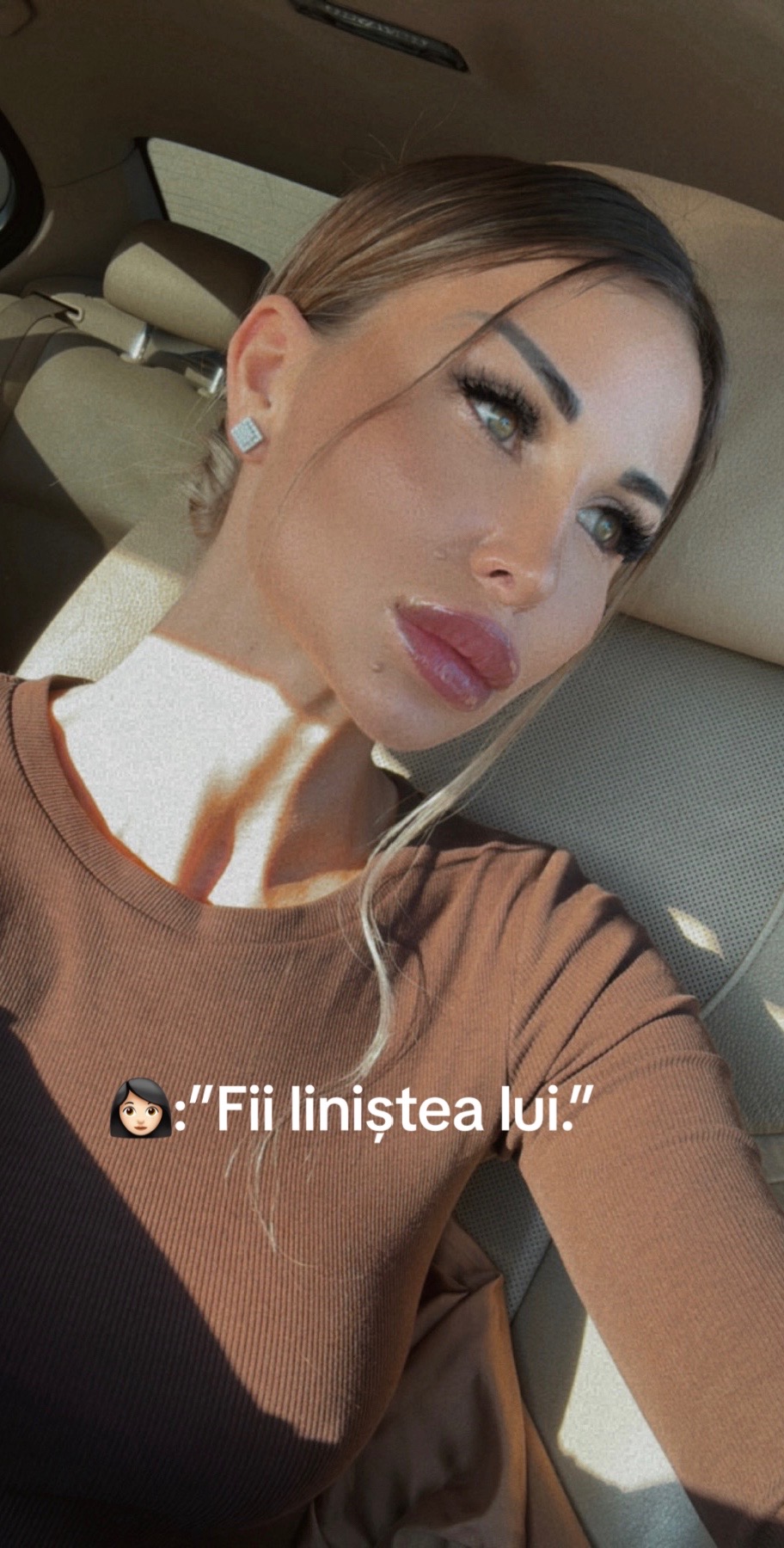 @aaa1nna