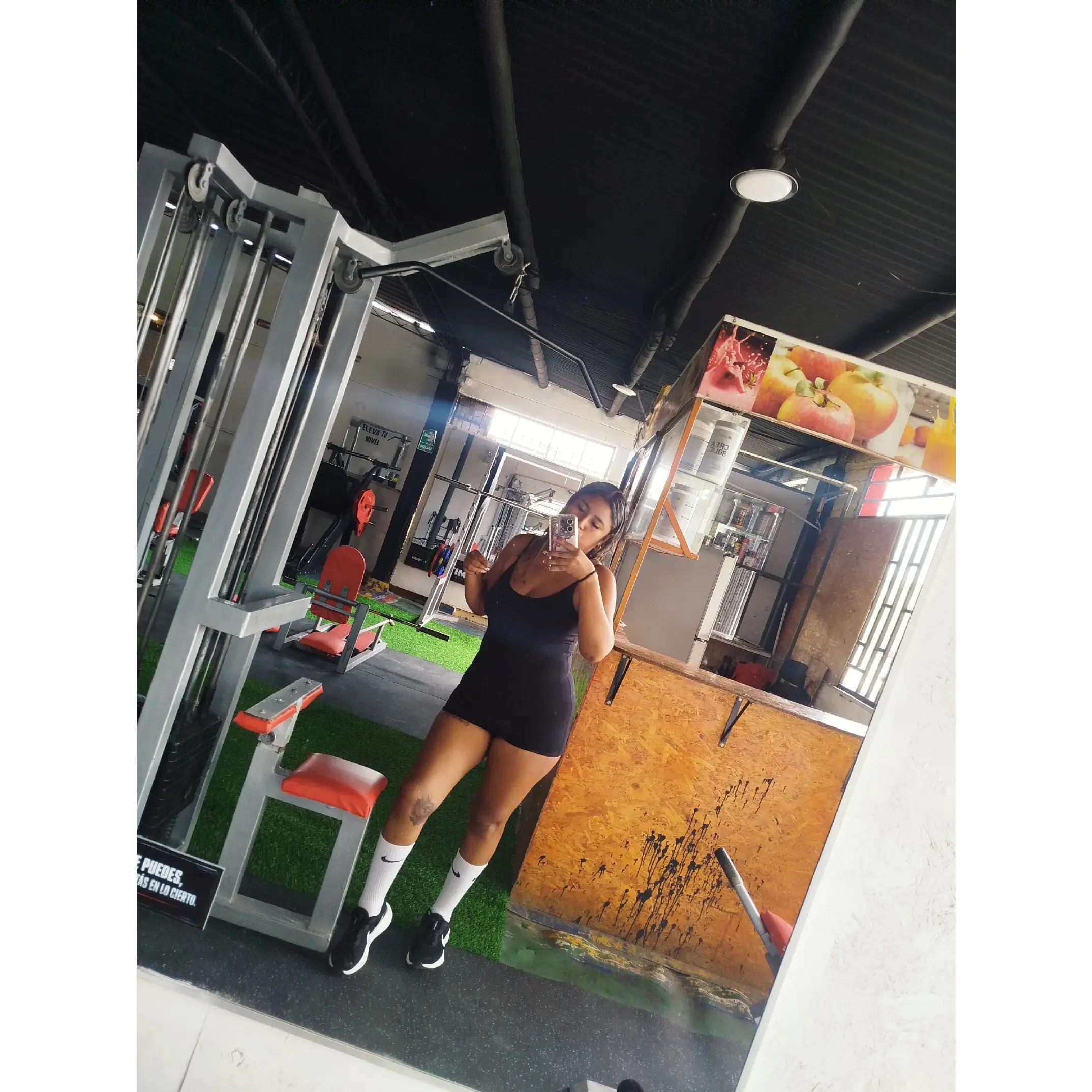 @ALEEEEE 🍒