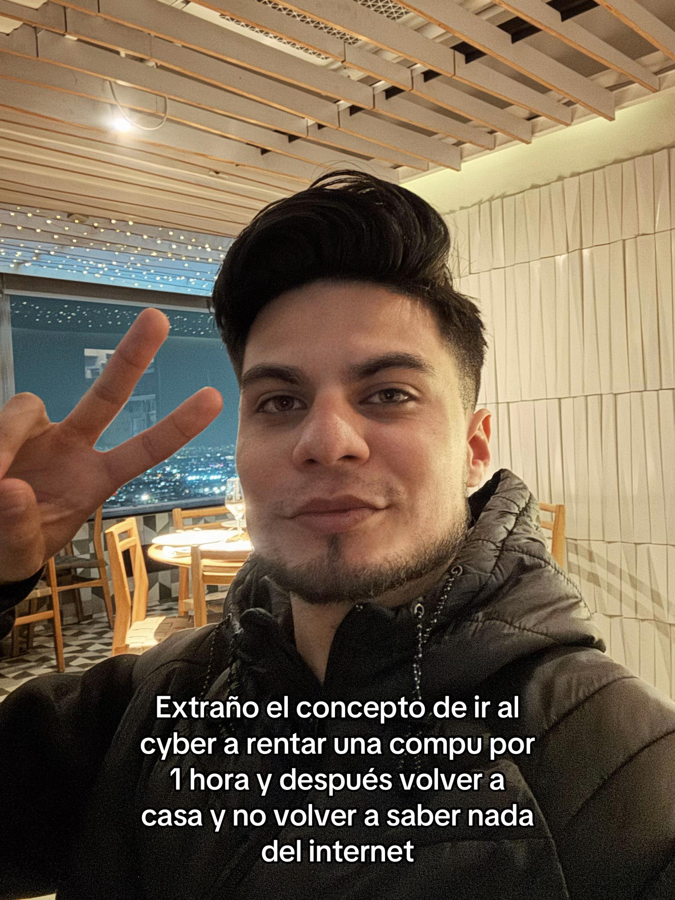 @AxelView