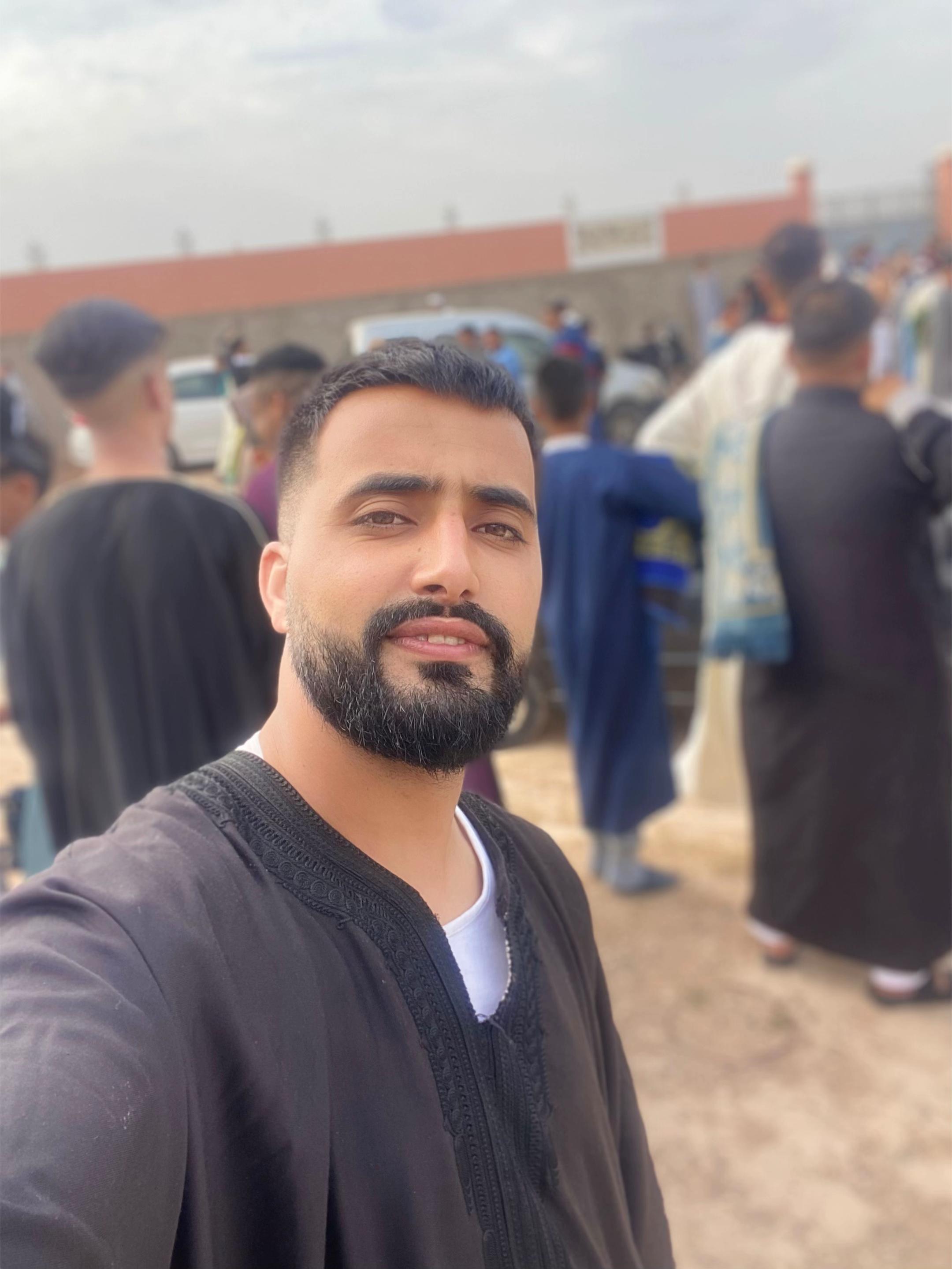 @السيسي مشكل
