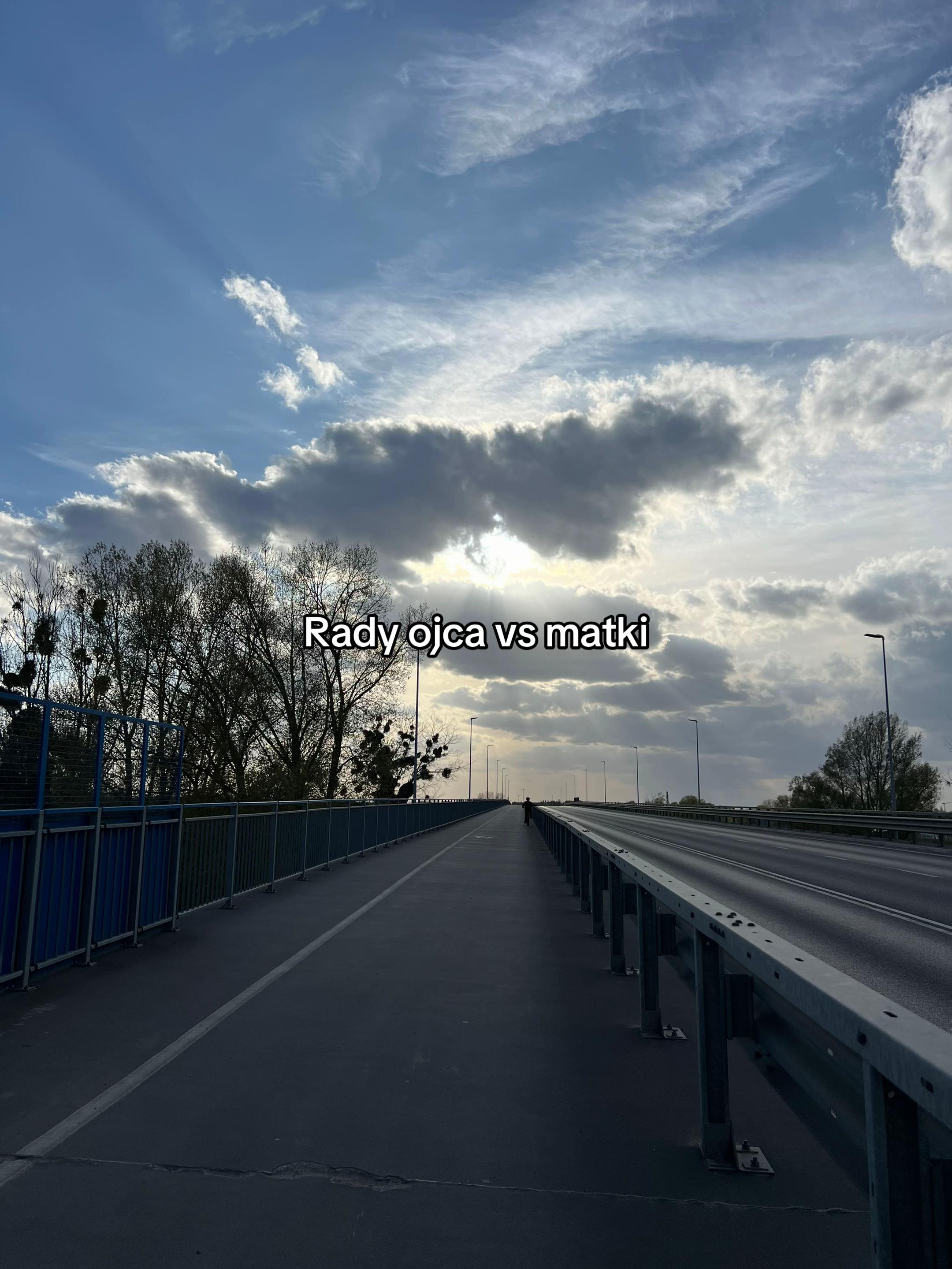 @༒︎