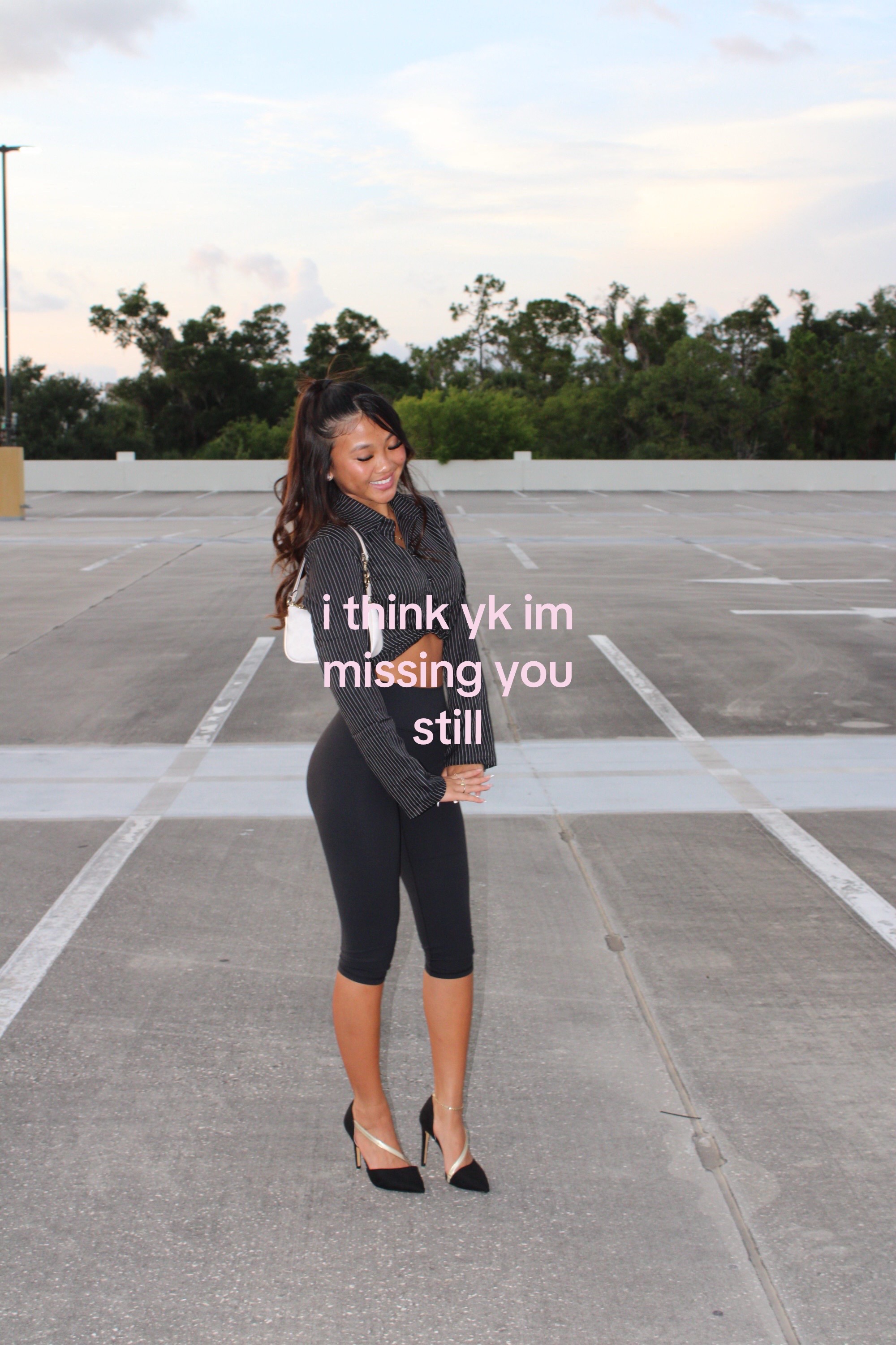 @𝒸𝒽𝑒𝓎𝑒𝓃𝓃𝑒 😉