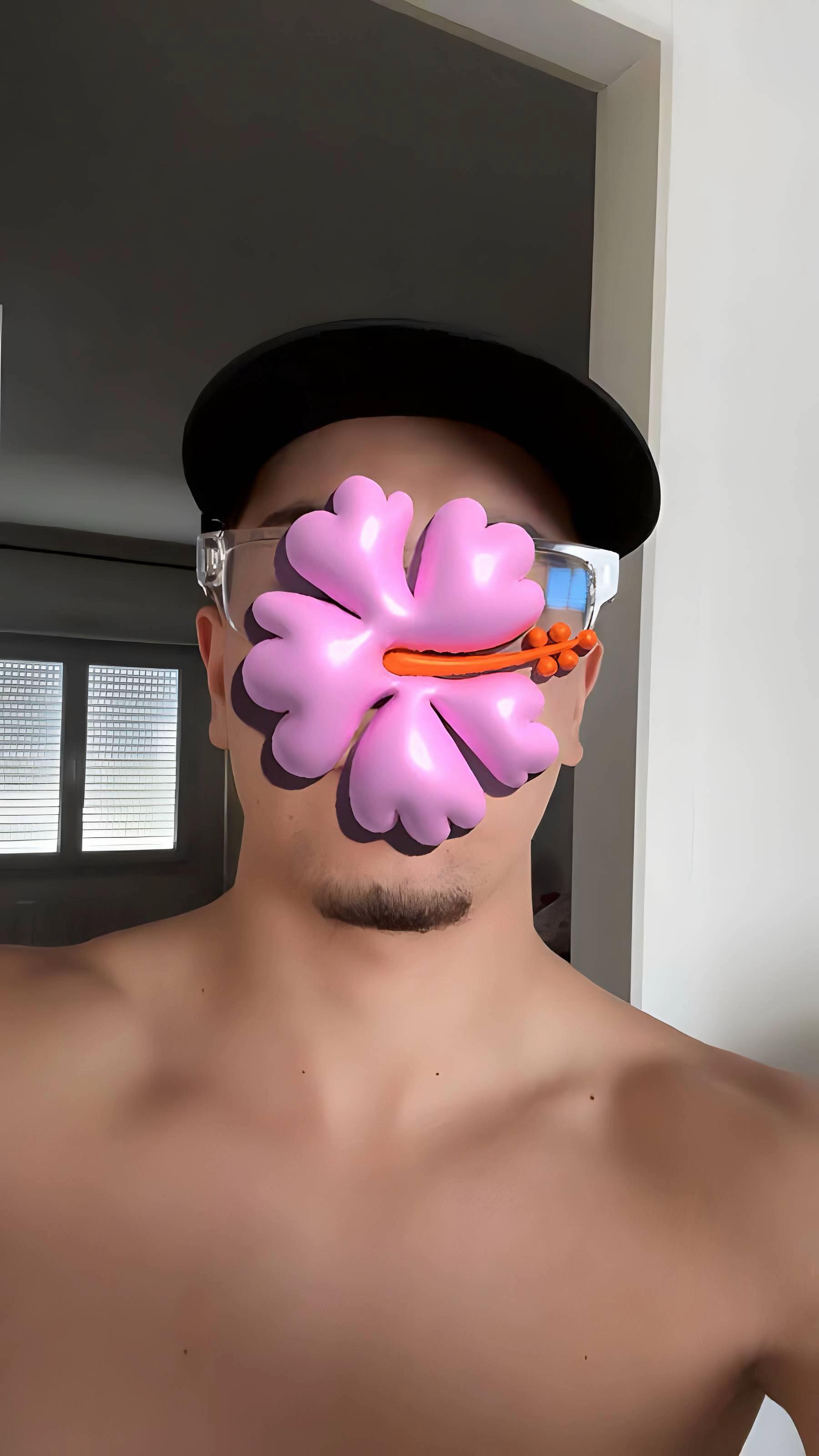 @️