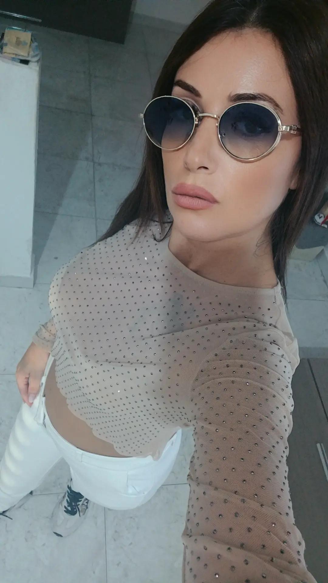 @Daniela