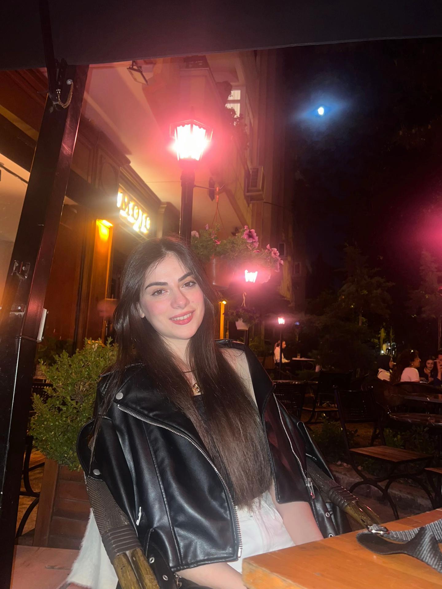 @Beyzosko