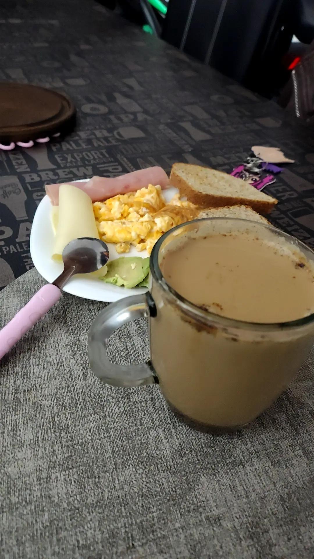 @crismara