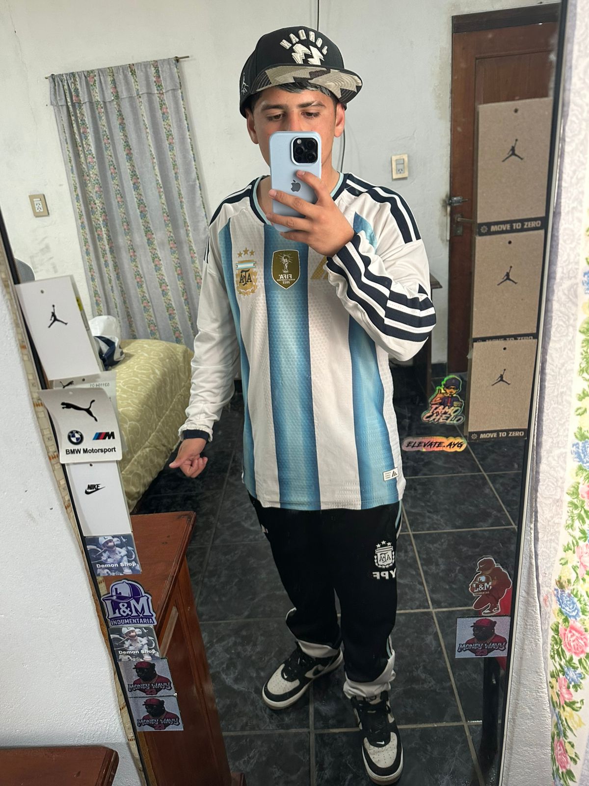 @Lucass.1974