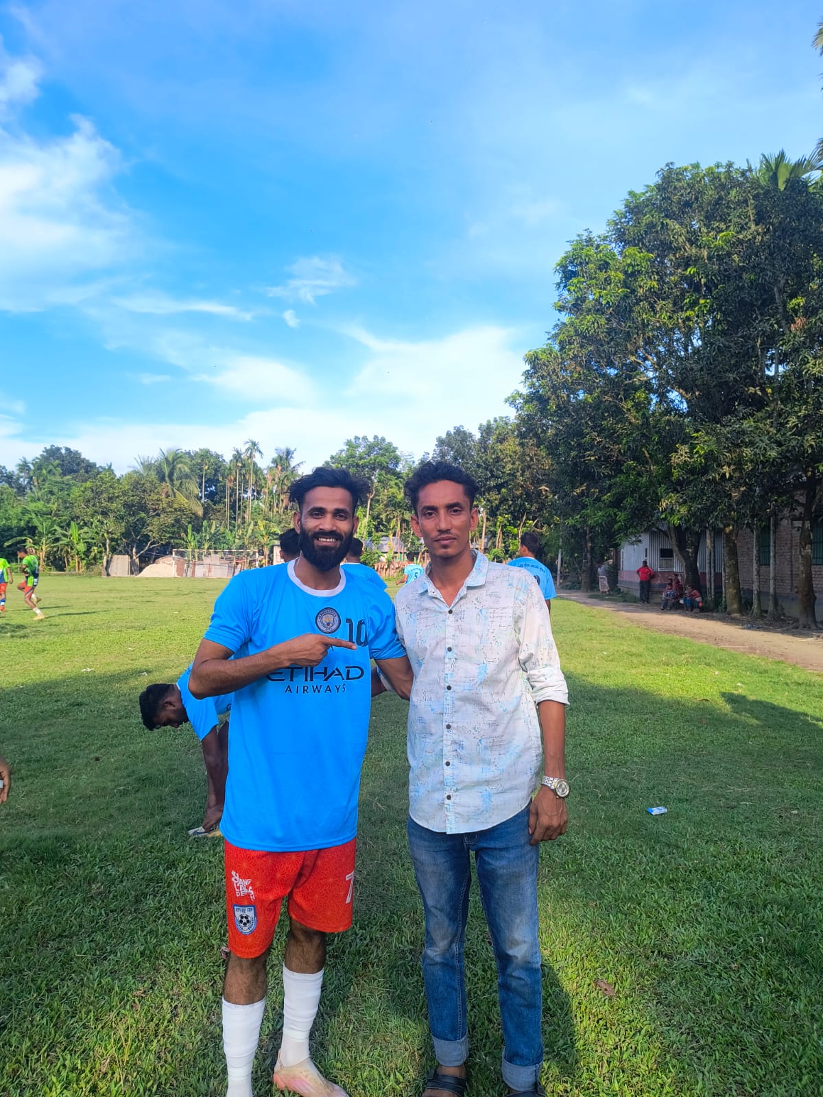 @🔵 Footballer Leo Gazi 10 🇧🇩
