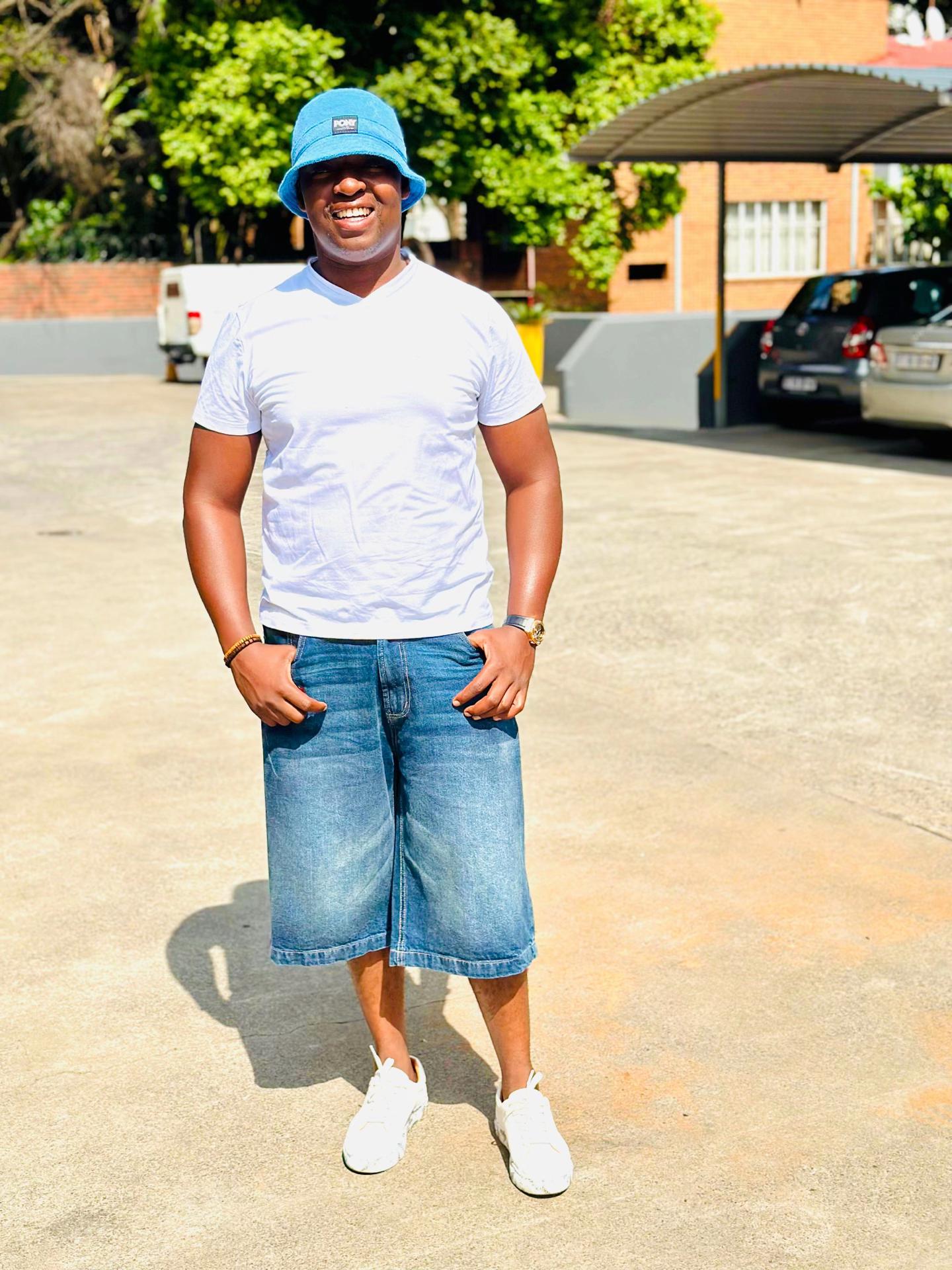 @SphiweMolekwaOfficial