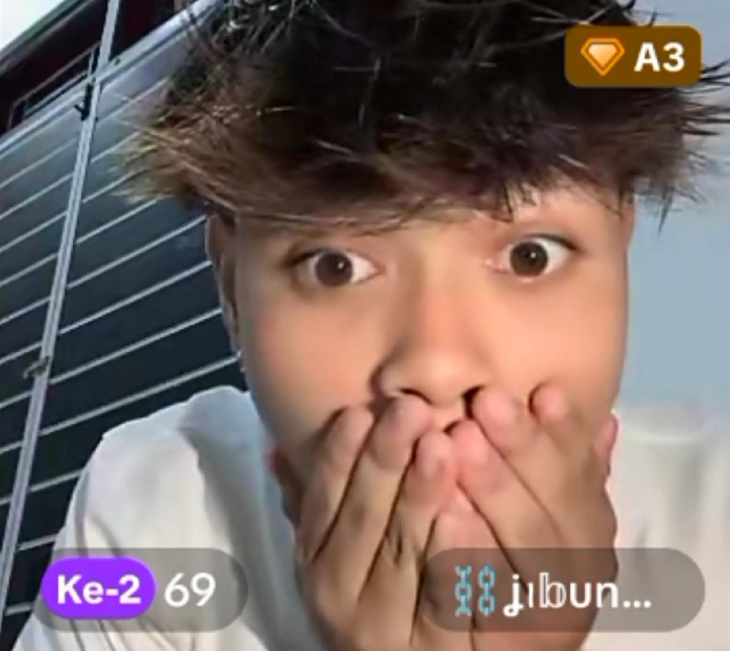 @๐ ๐ฐ ๐ ๐