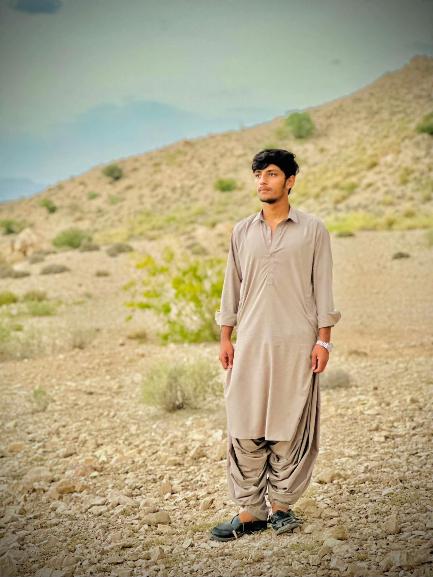 @(Haseeb)👻