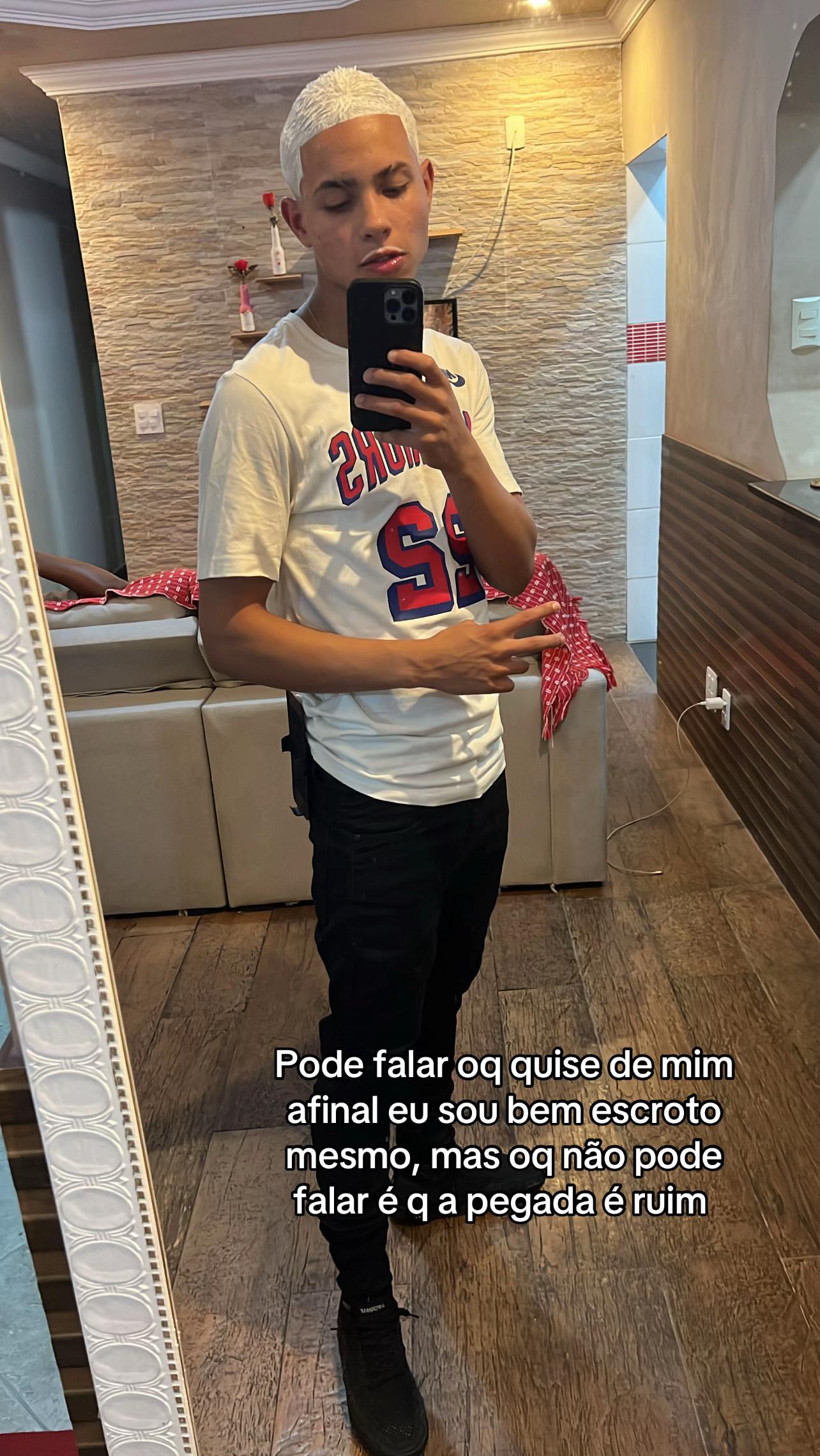 @Érre