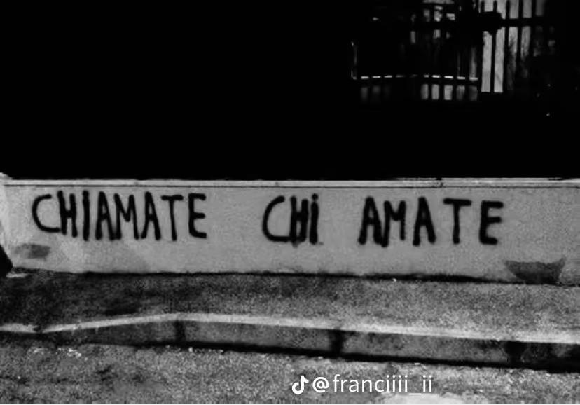 @_annarella___