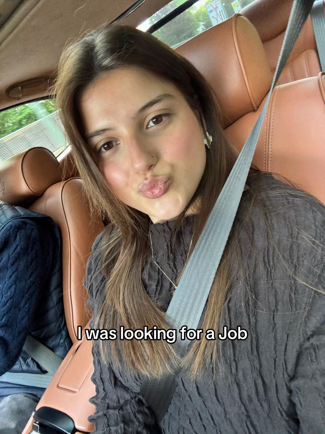 @Lara🫧