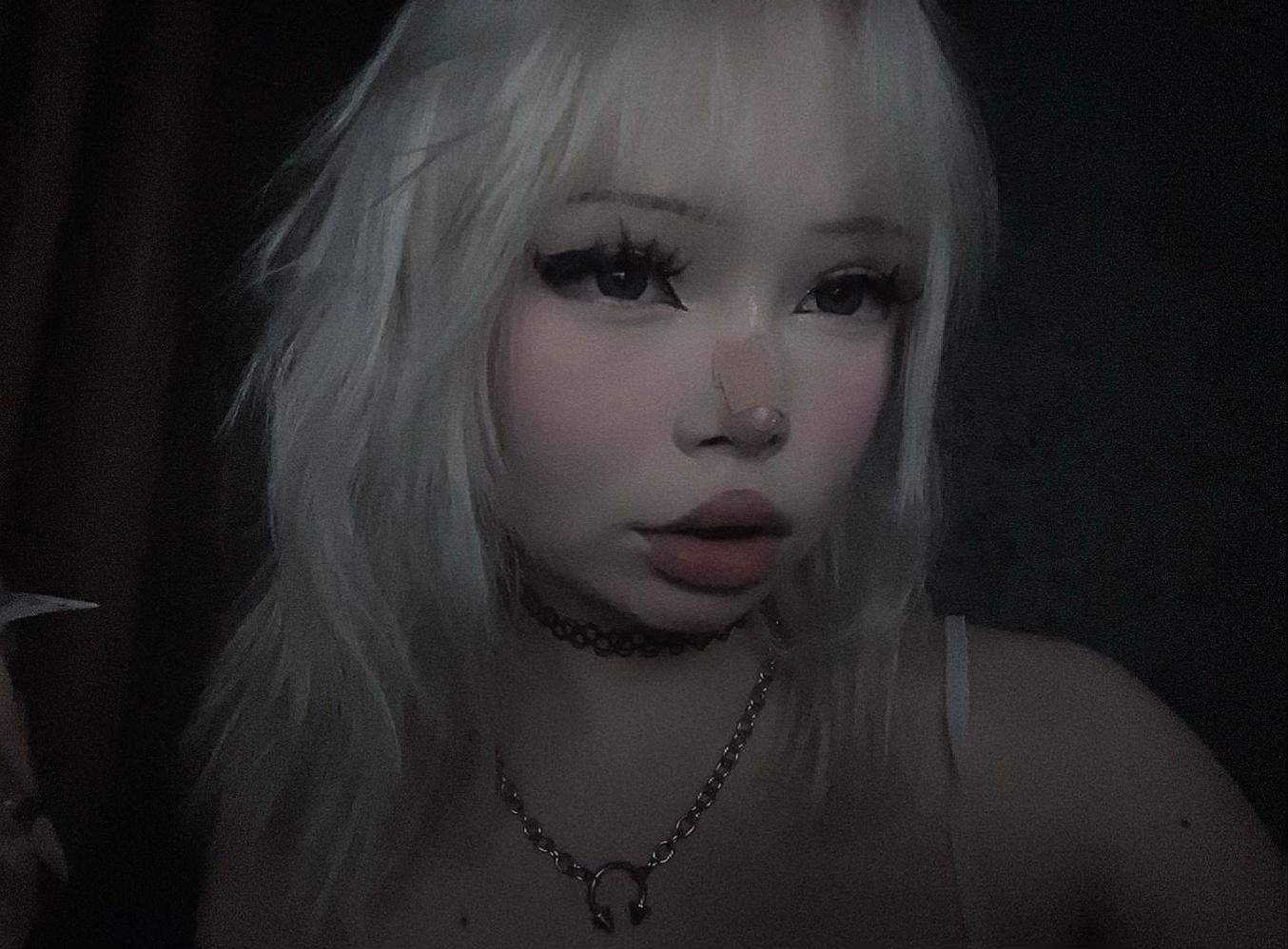 @корти^
