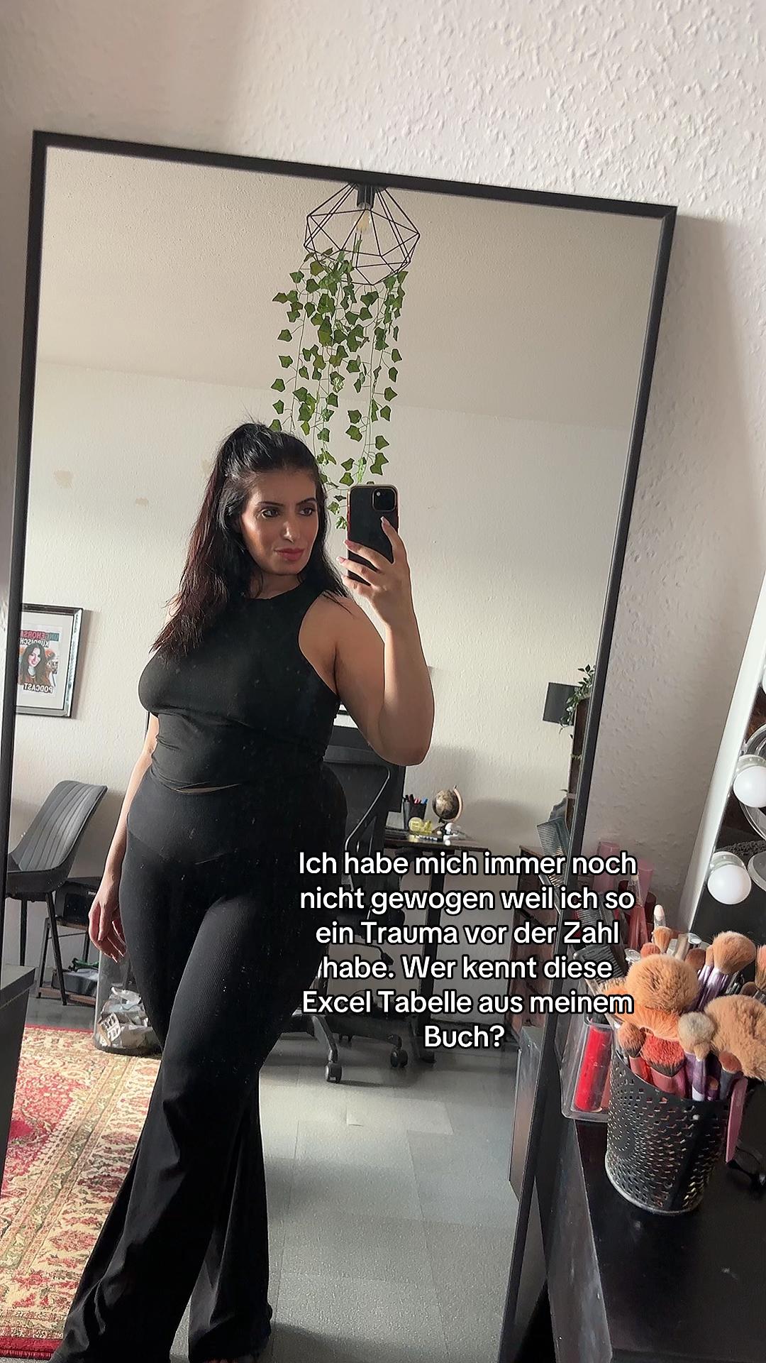 @Yasemin. Autorin