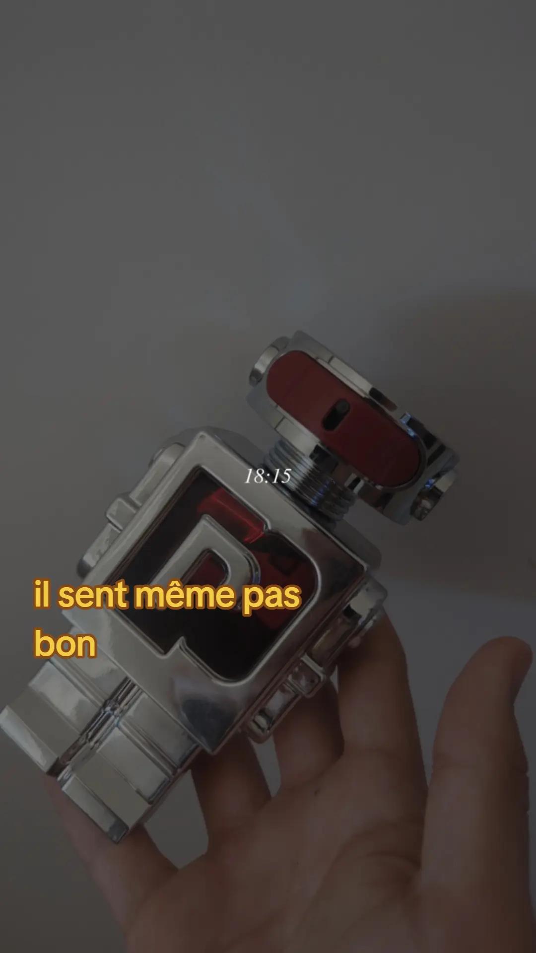 @⃟