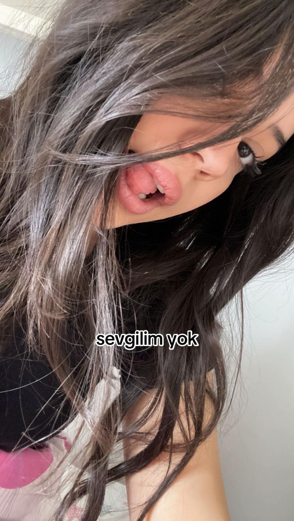 @sude