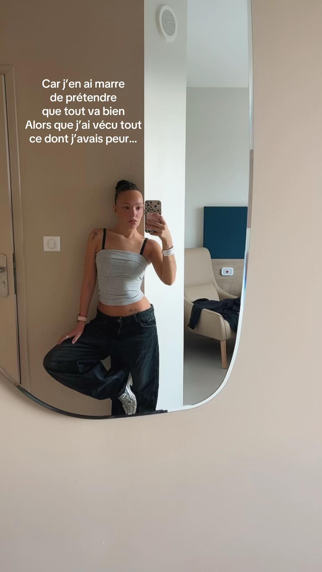 @๐ฅ๐๐๐๐พ๐ธ๐ถ <๐น