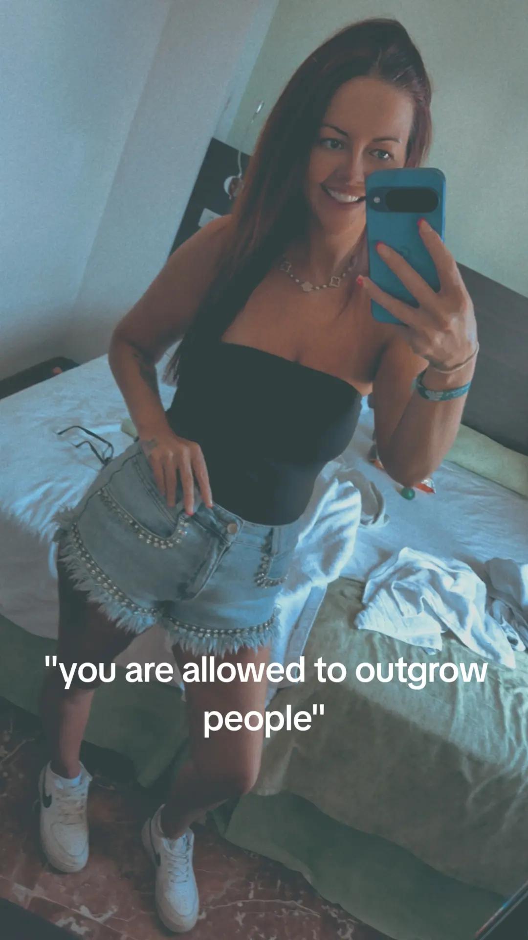 @Nikki