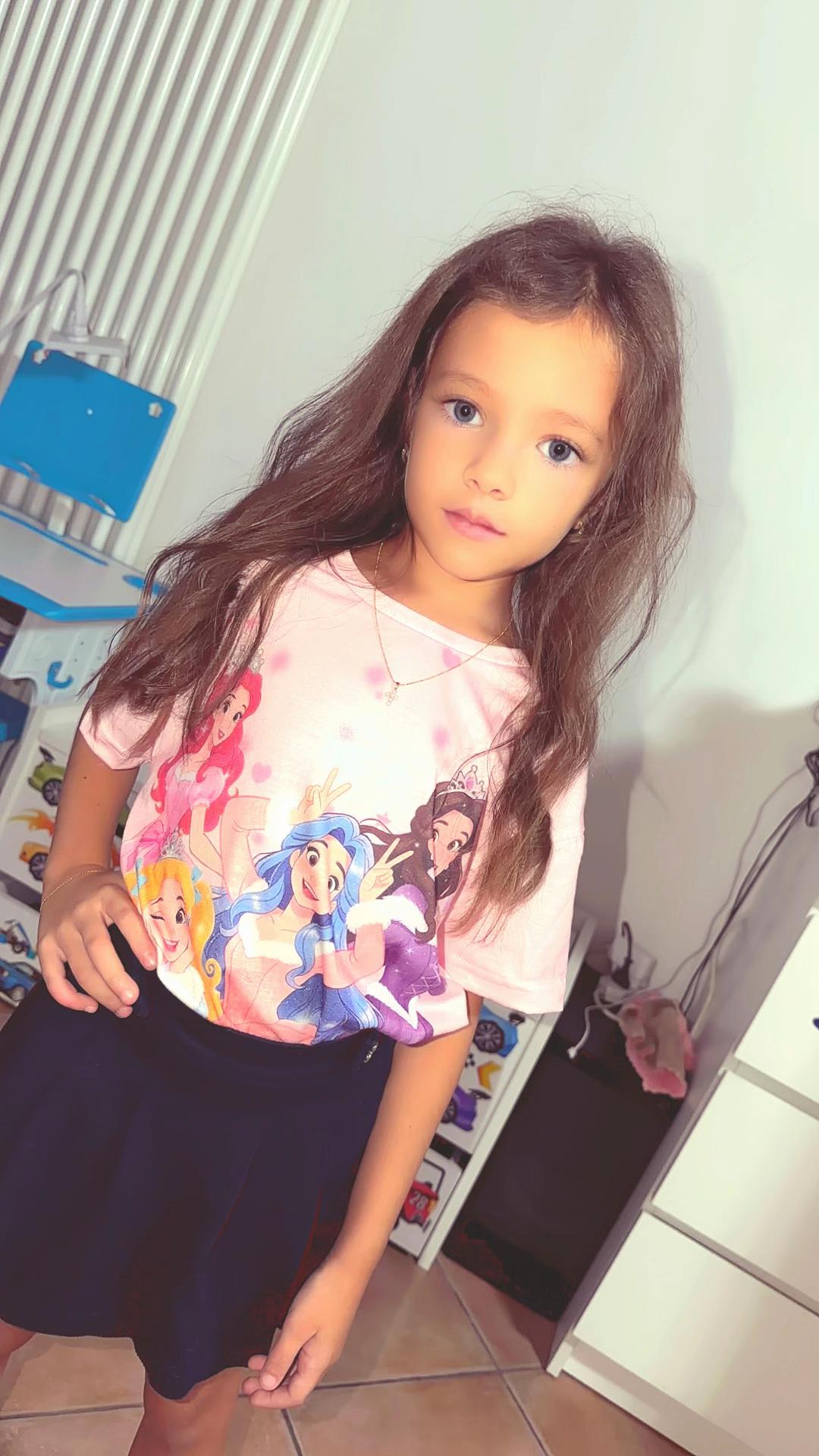@Andreea❤️Anais❤️
