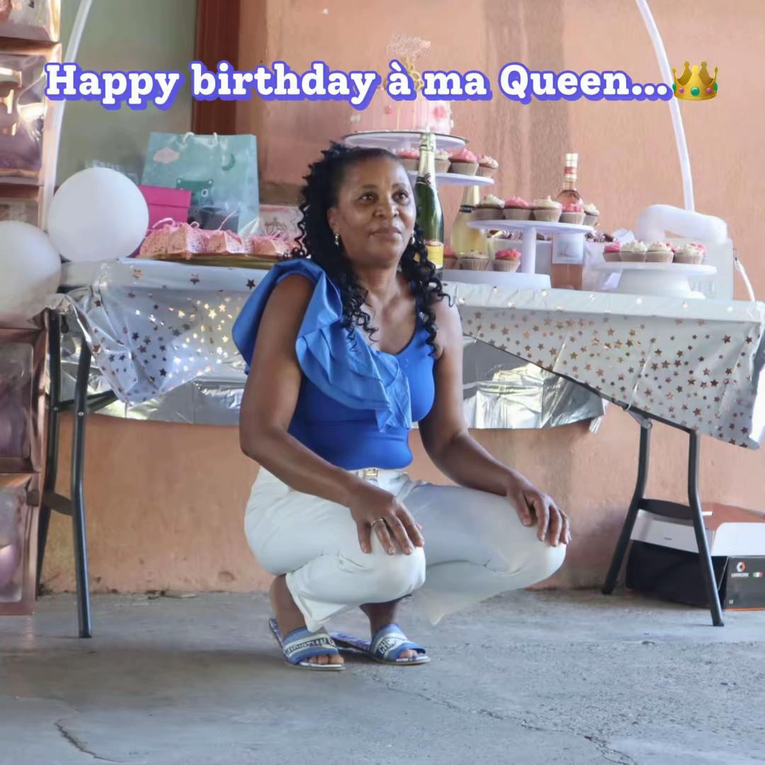 @QueenShainine97👑👸🏾R.A👑👸🏾