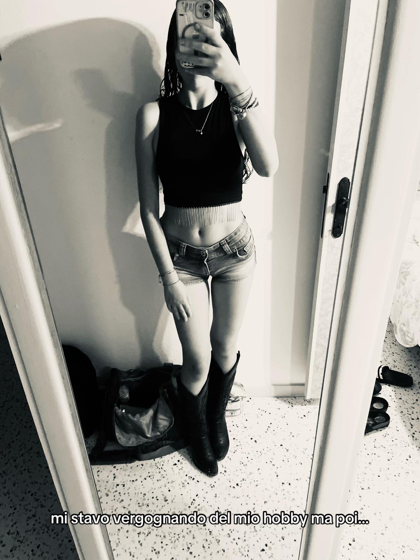 @3