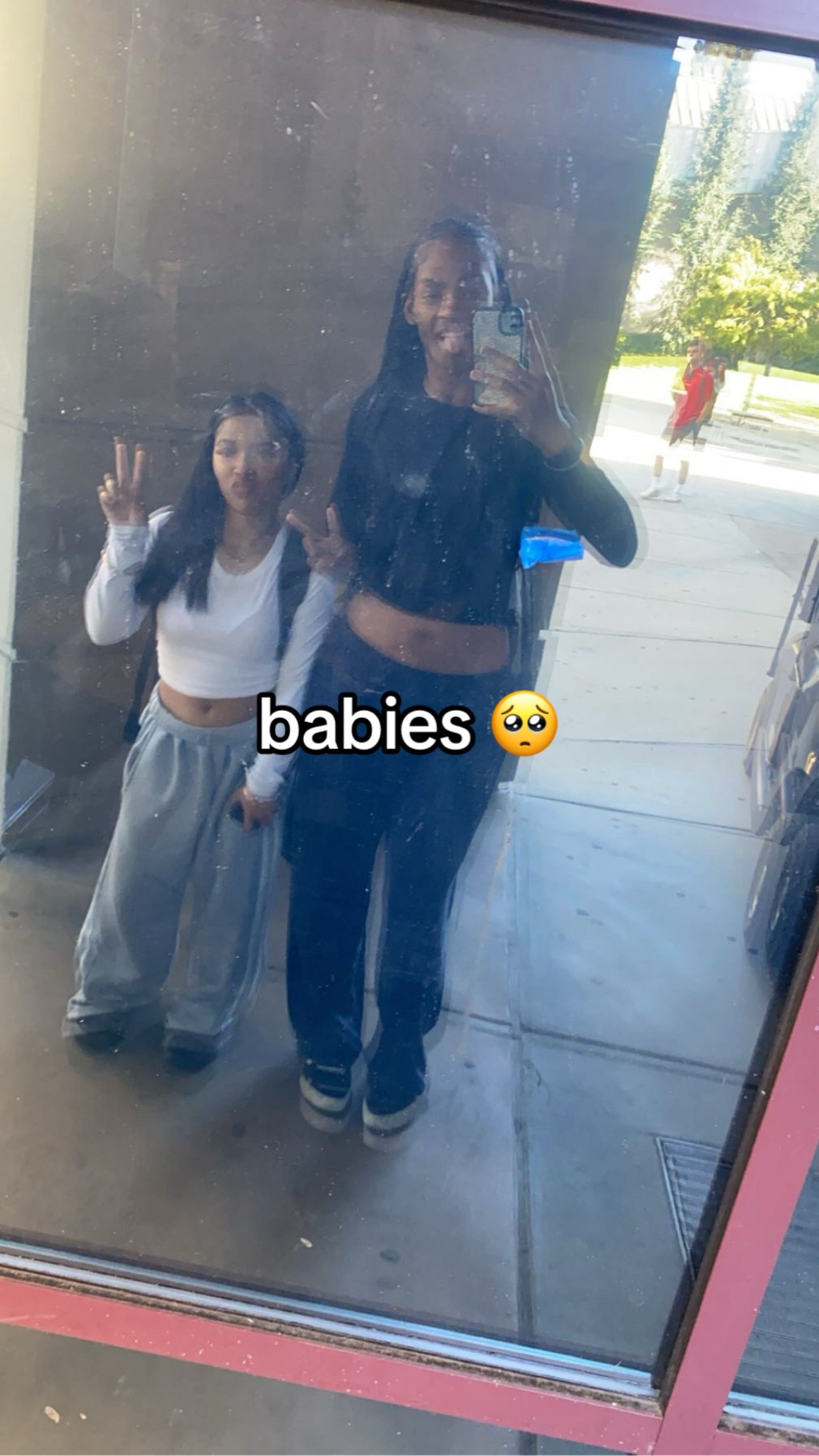 @️