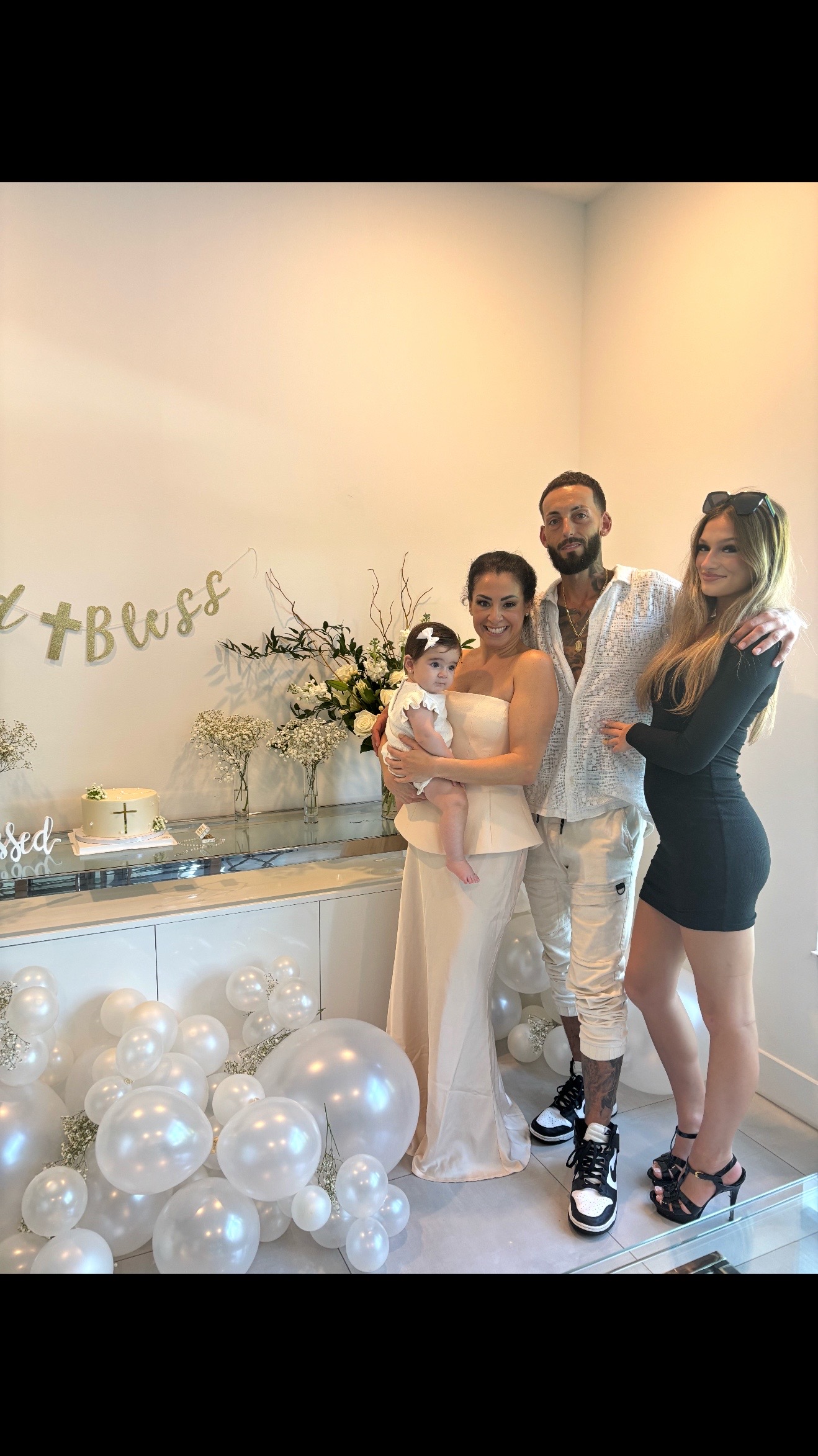 @Glowwithkiya