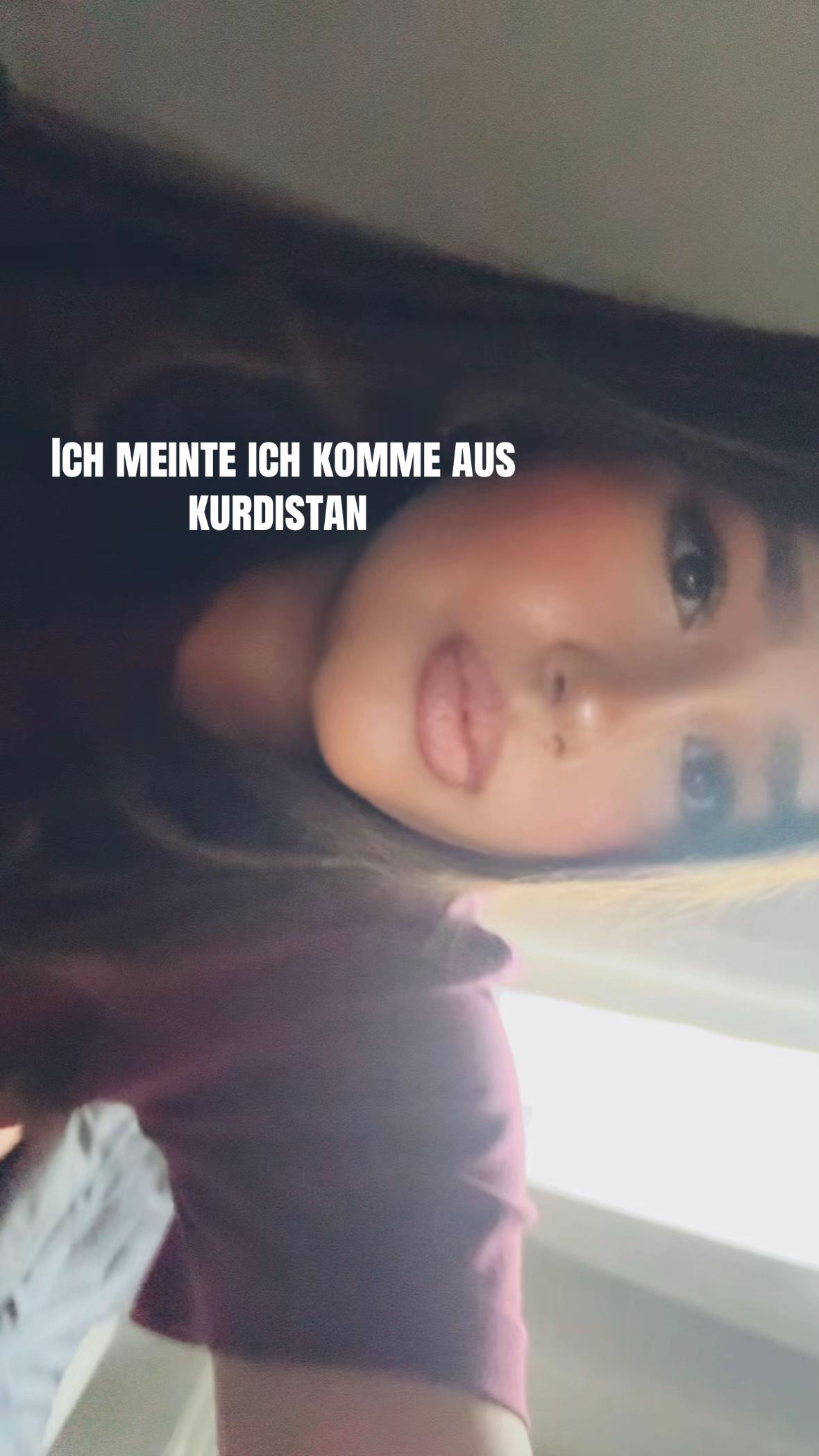 @✪