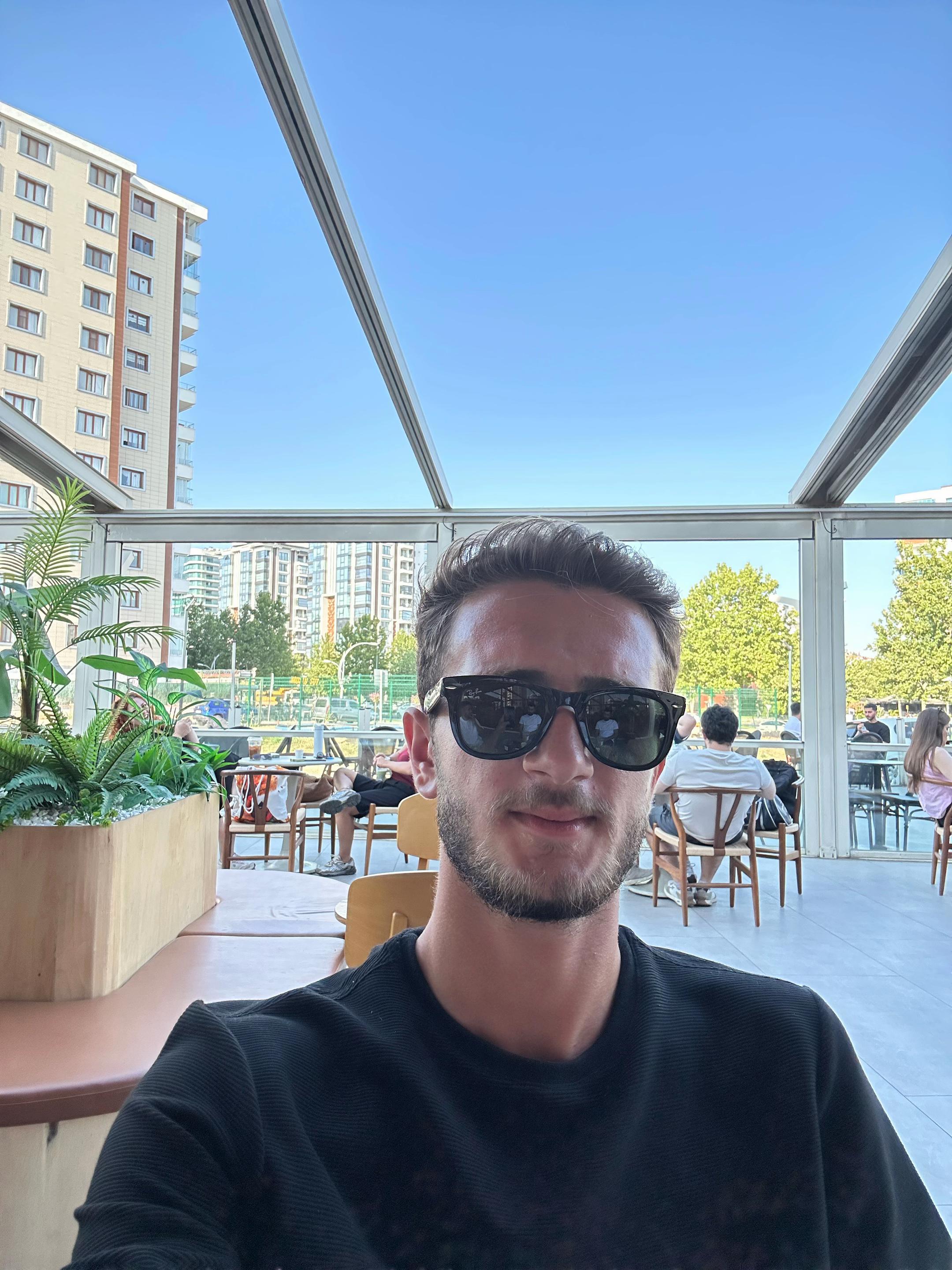 @hamza.ozmz