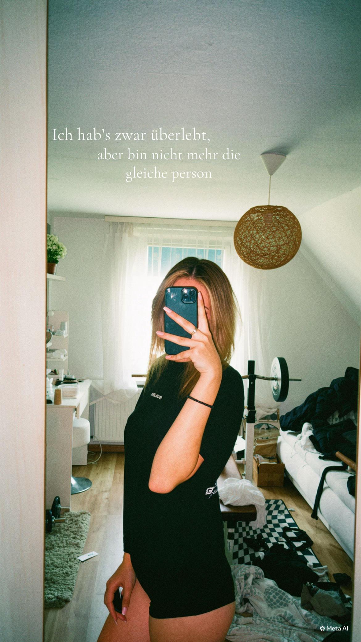 @Lara Sophie