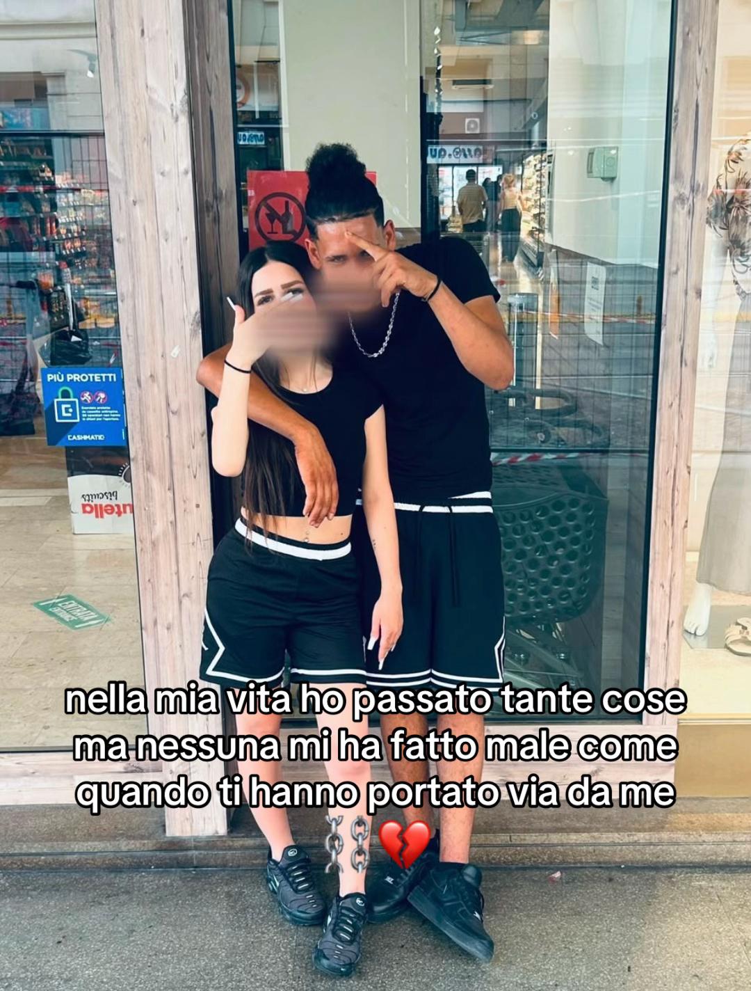 @𝑖 𝑚 🪬🩶