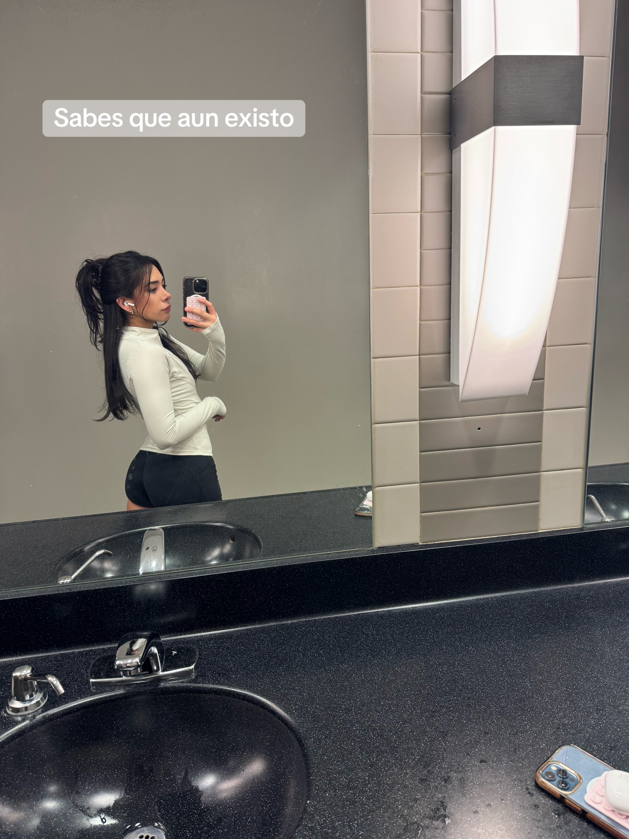 @adrisita